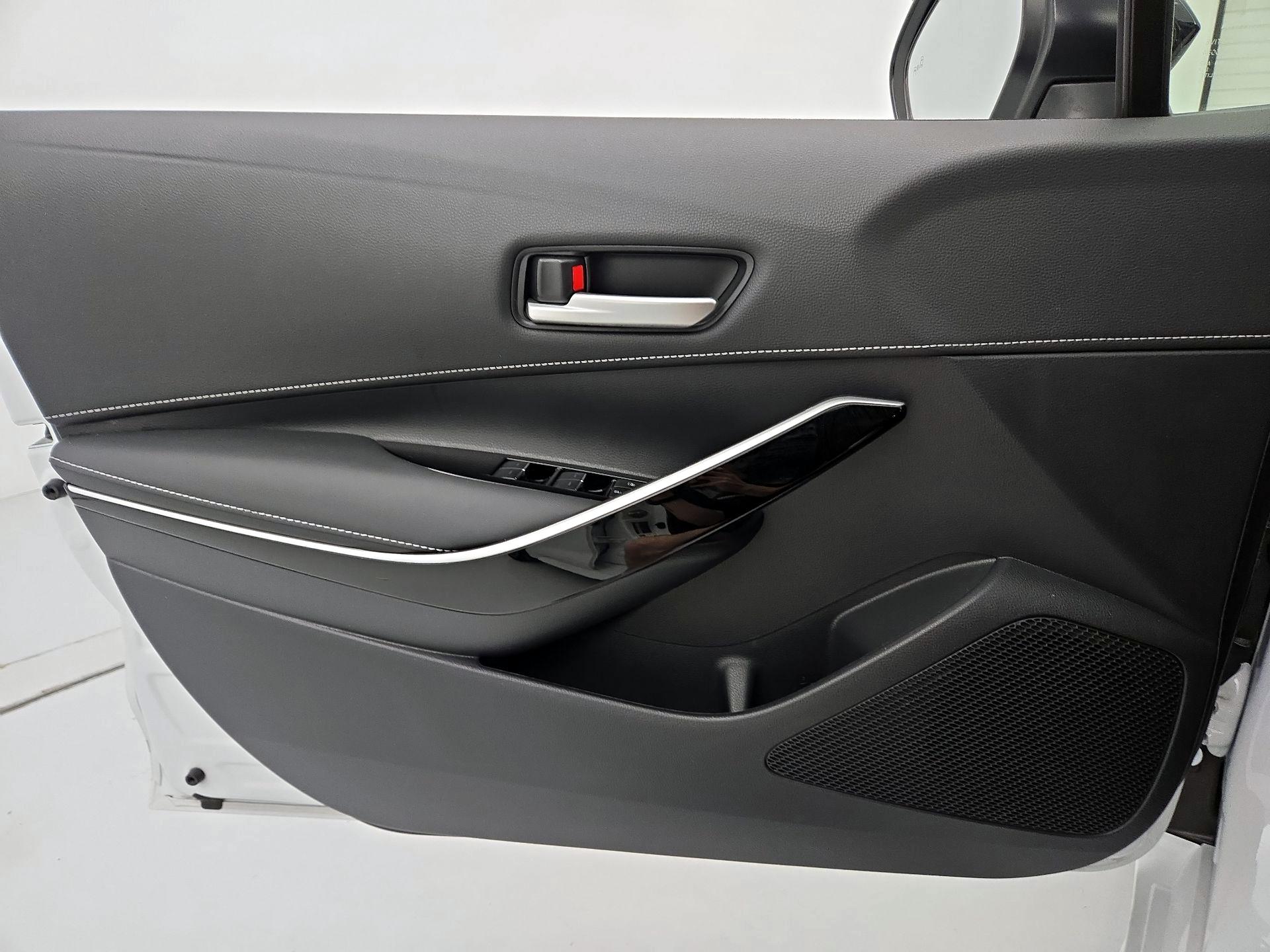 Thumbnail: 2024 Toyota Corolla - 12