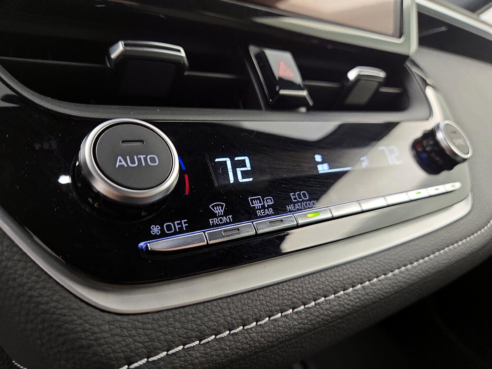 Thumbnail: 2024 Toyota Corolla - 16