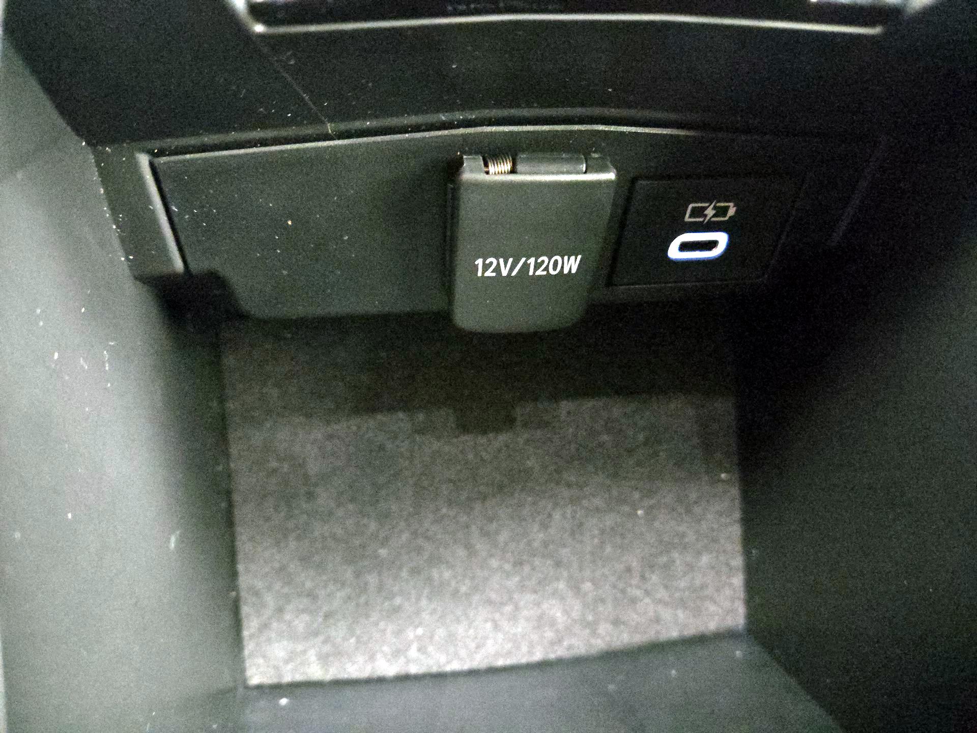 Thumbnail: 2024 Toyota Corolla - 18