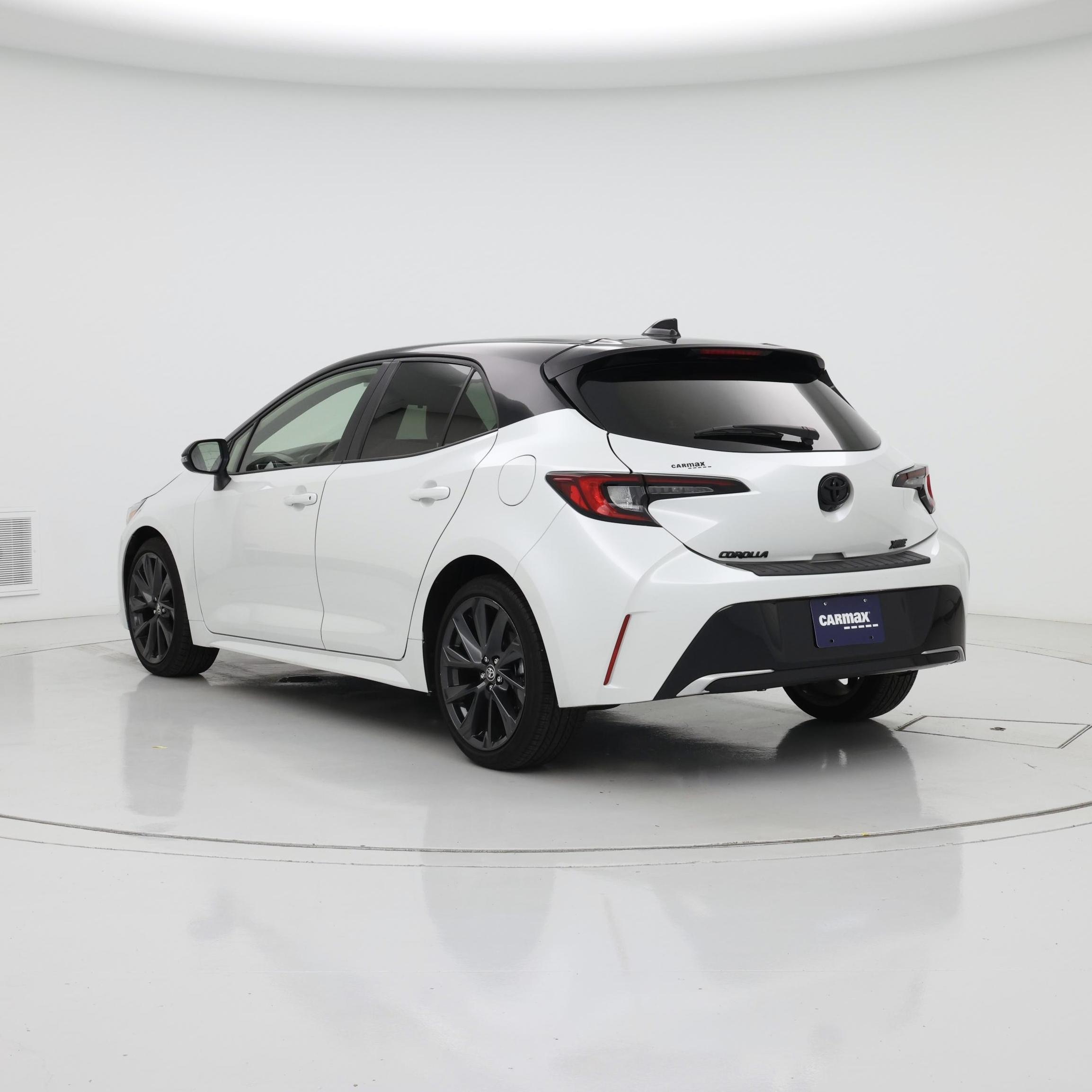 Thumbnail: 2024 Toyota Corolla - 2