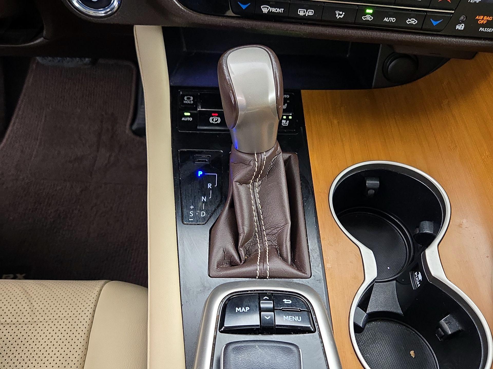 Thumbnail: 2018 Lexus RX - 18