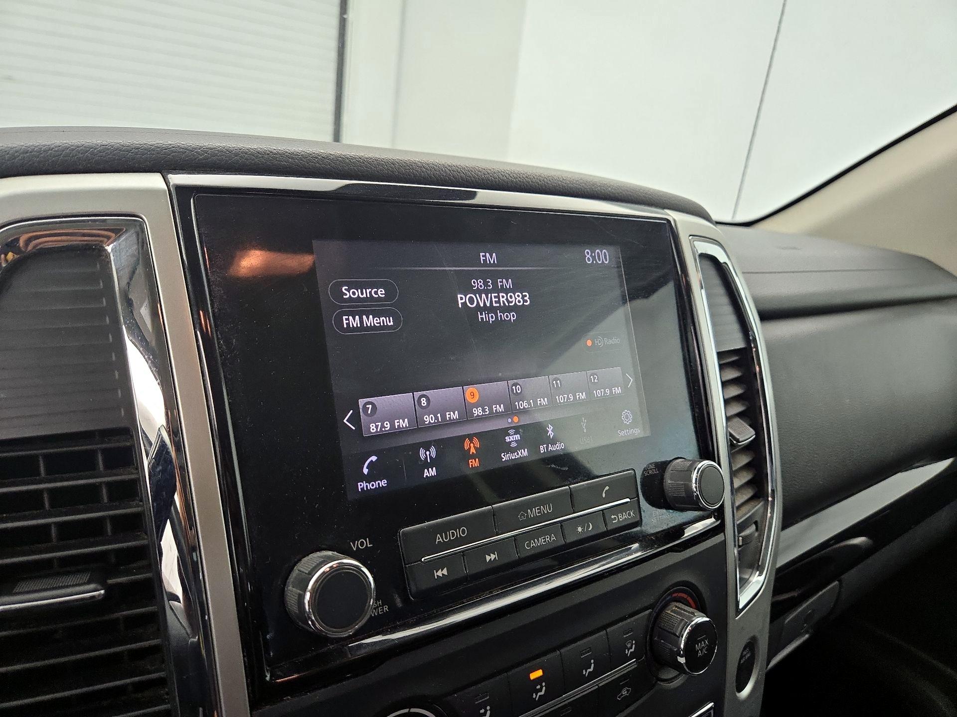 Thumbnail: 2020 Nissan Titan - 15