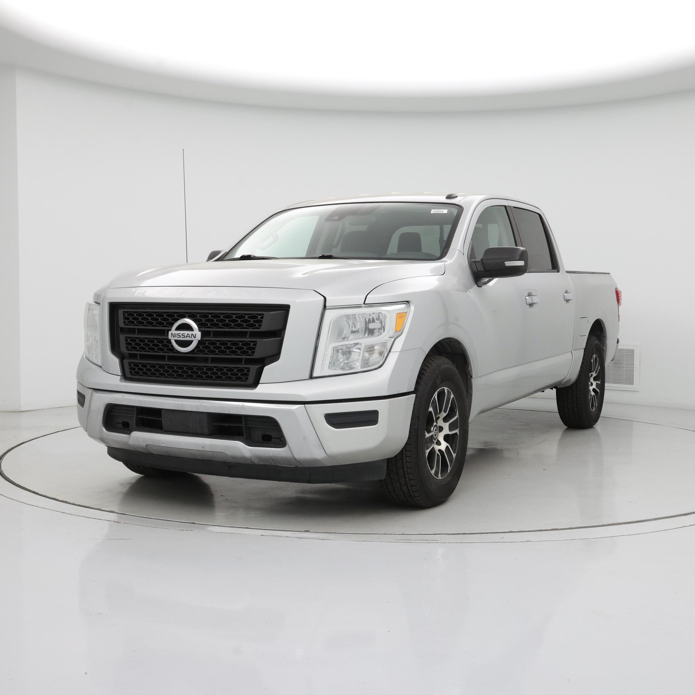 Thumbnail: 2020 Nissan Titan - 4