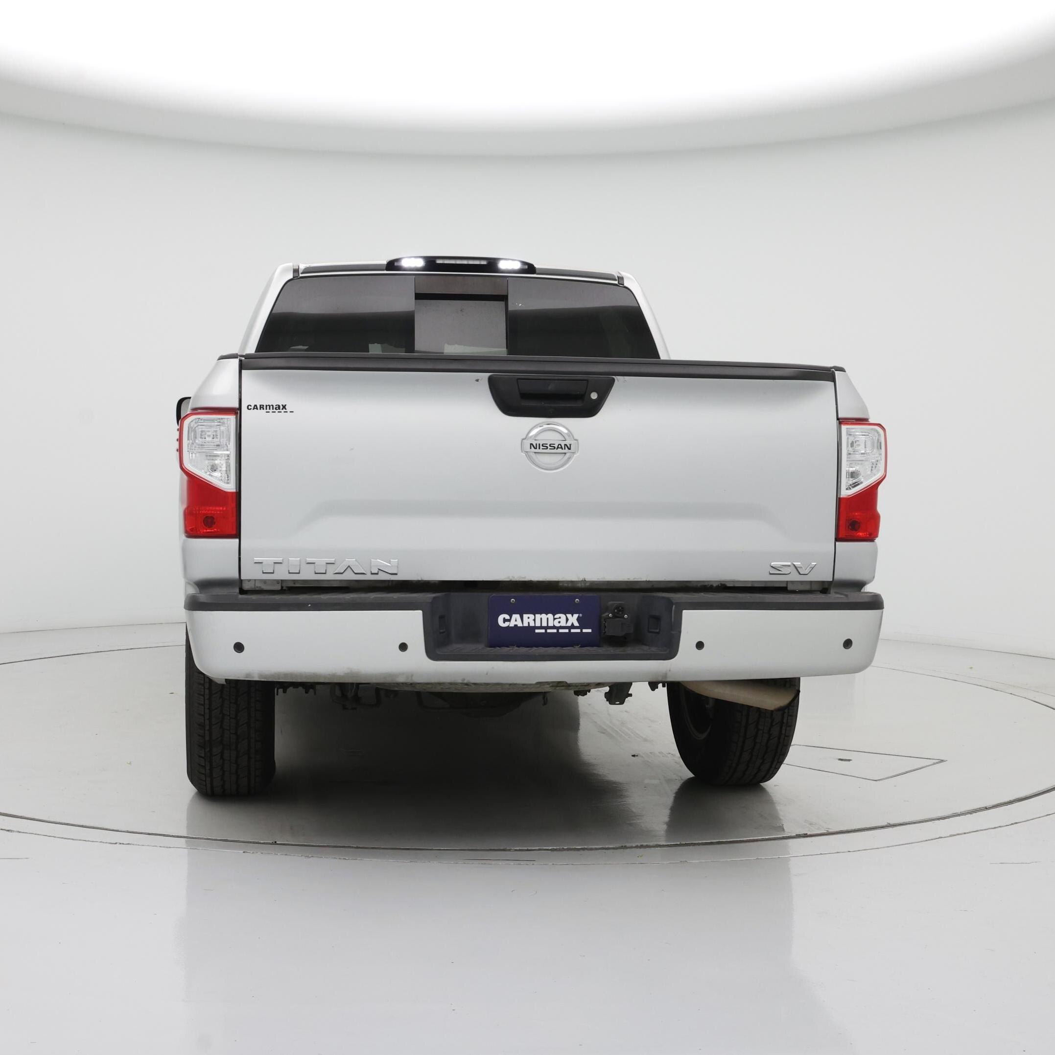 Thumbnail: 2020 Nissan Titan - 6