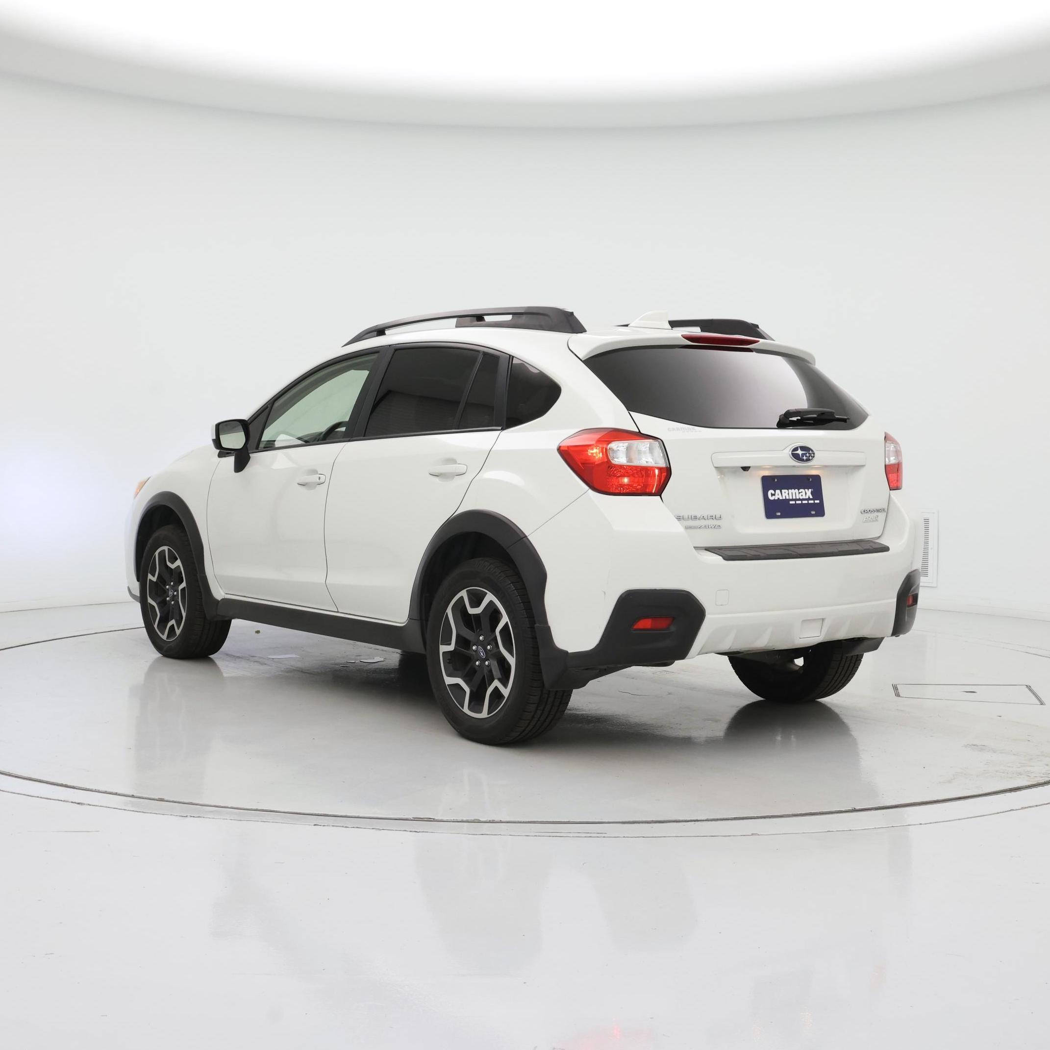 Thumbnail: 2017 Subaru Crosstrek - 2