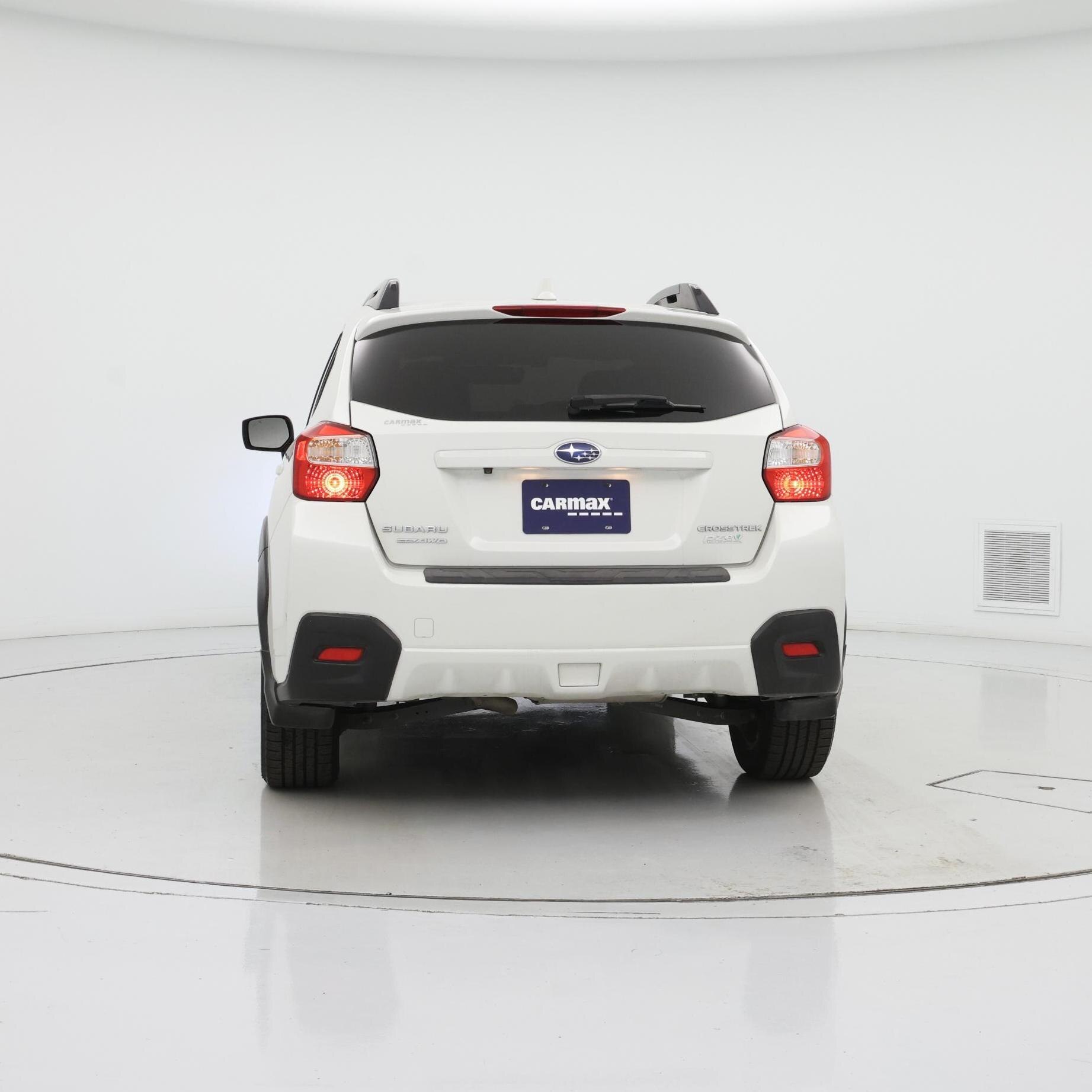 Thumbnail: 2017 Subaru Crosstrek - 6