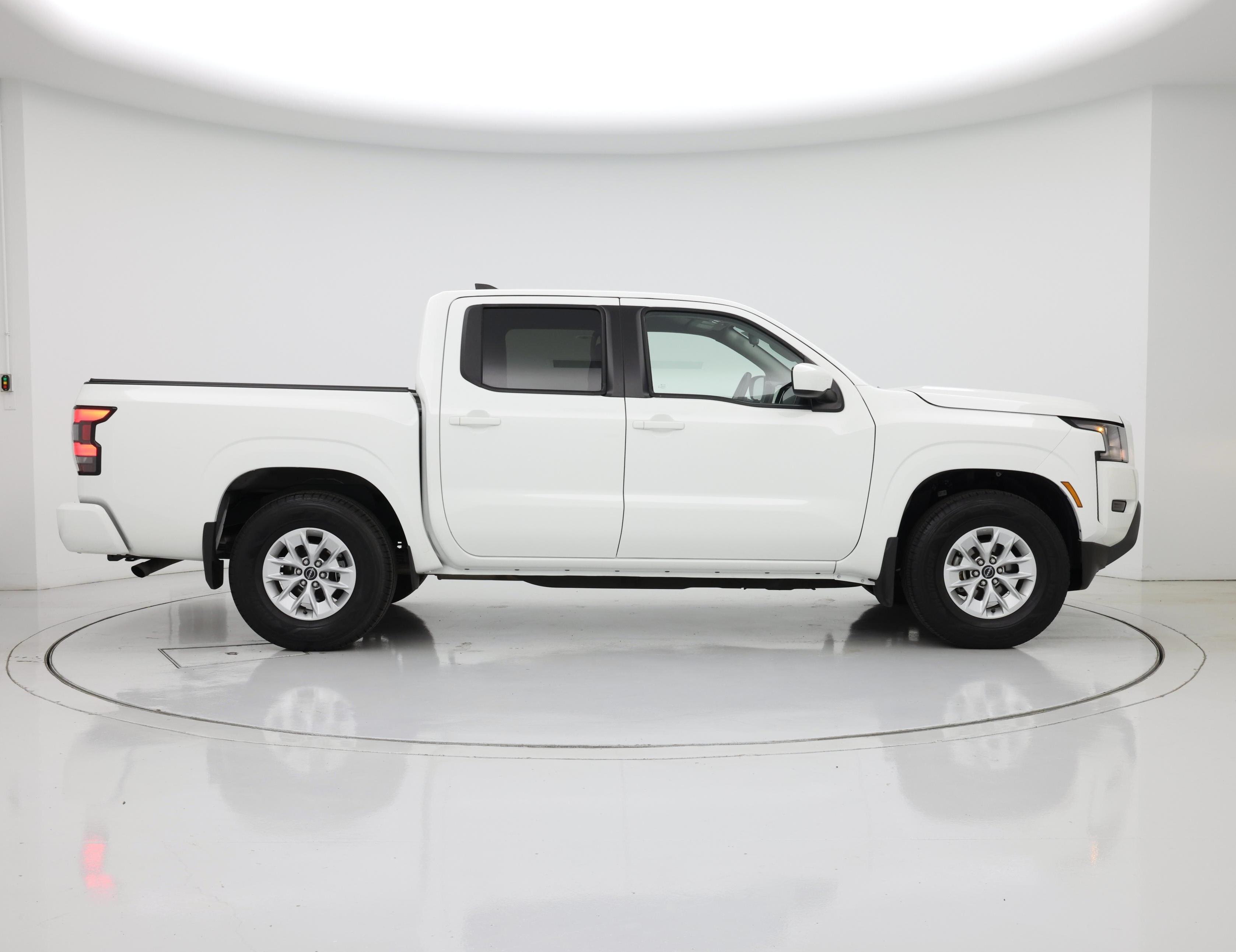 Thumbnail: 2024 Nissan Frontier - 7