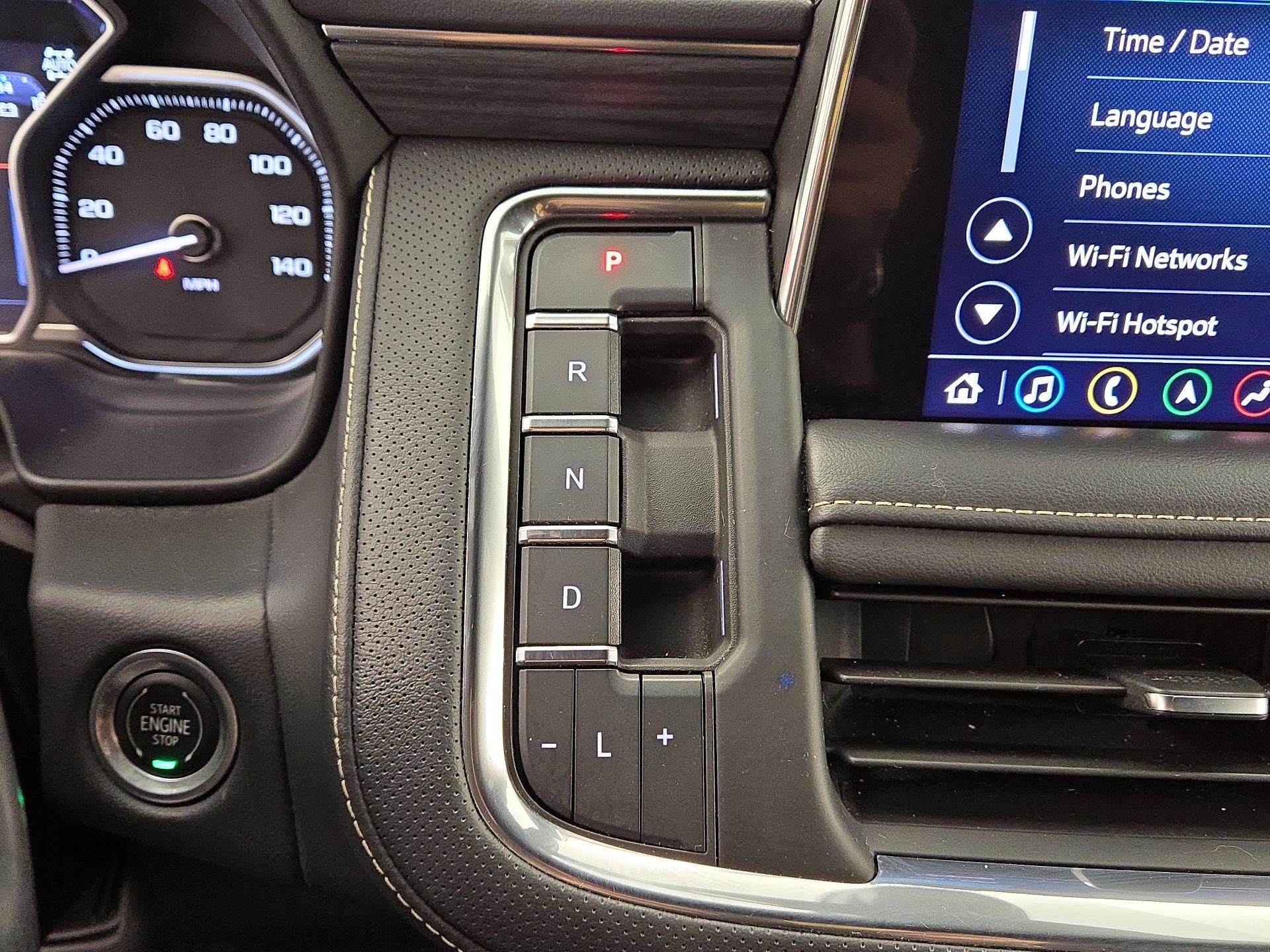 Thumbnail: 2021 GMC Yukon XL - 18