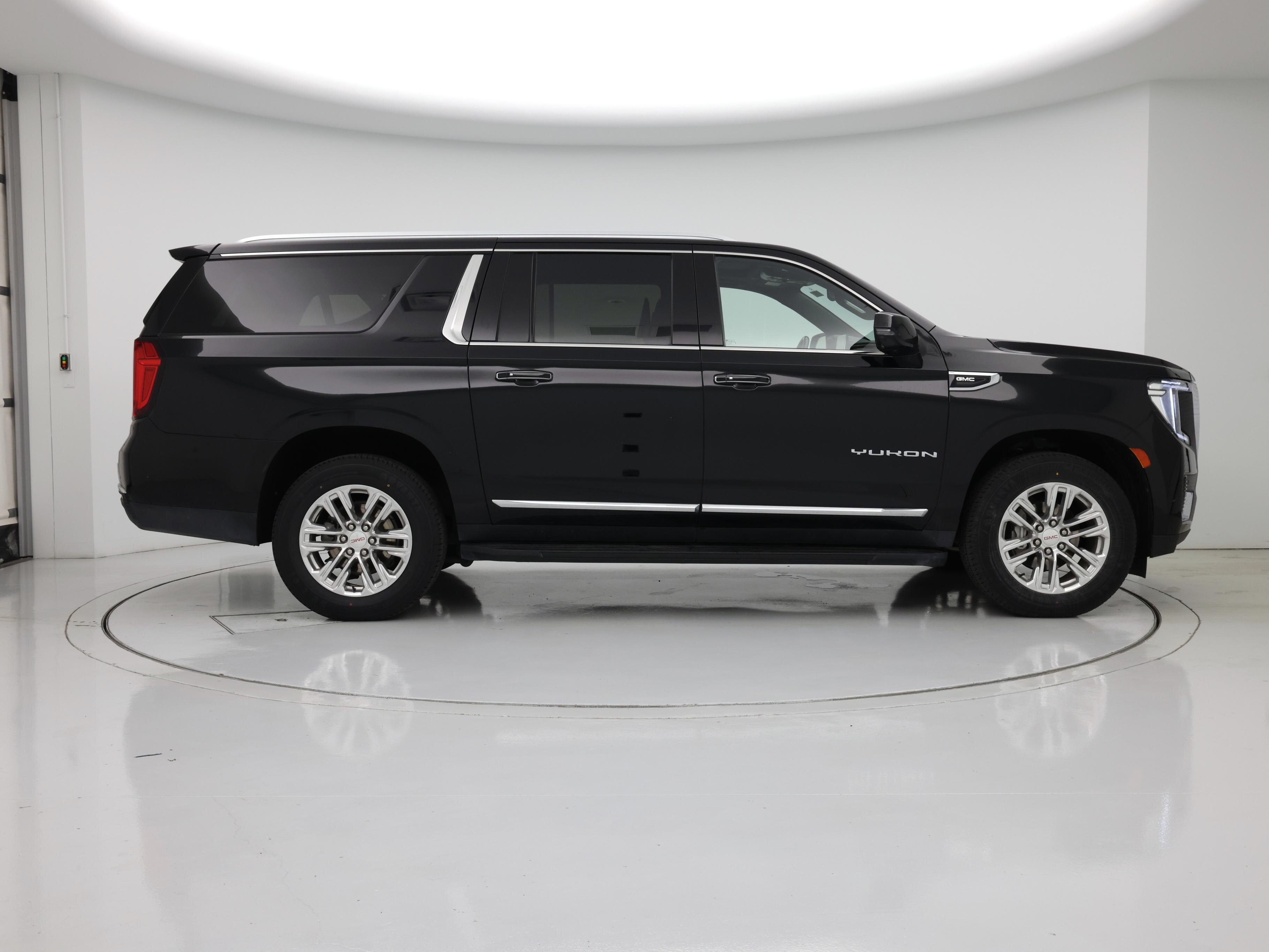 Thumbnail: 2021 GMC Yukon XL - 7