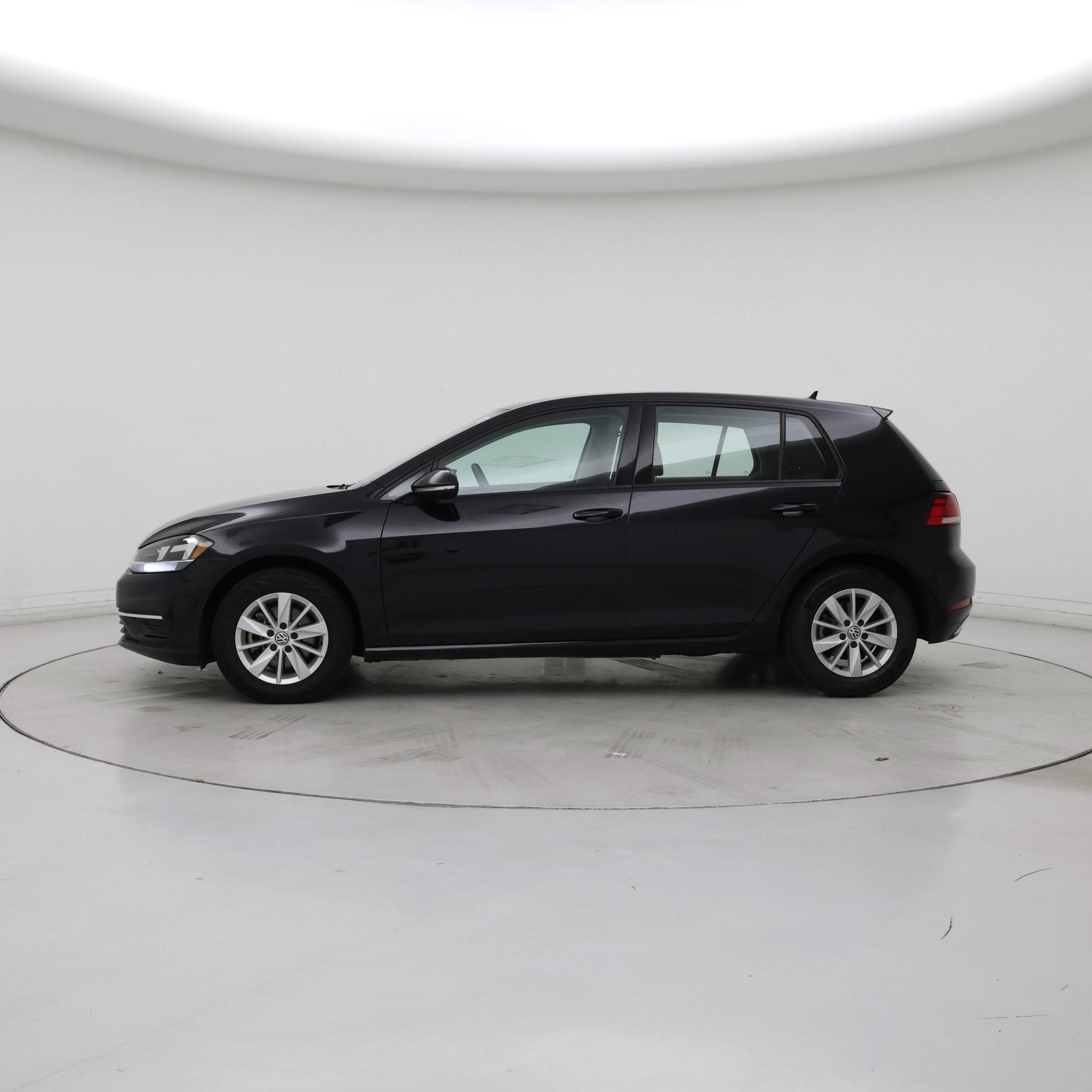 Thumbnail: 2018 Volkswagen Golf - 3