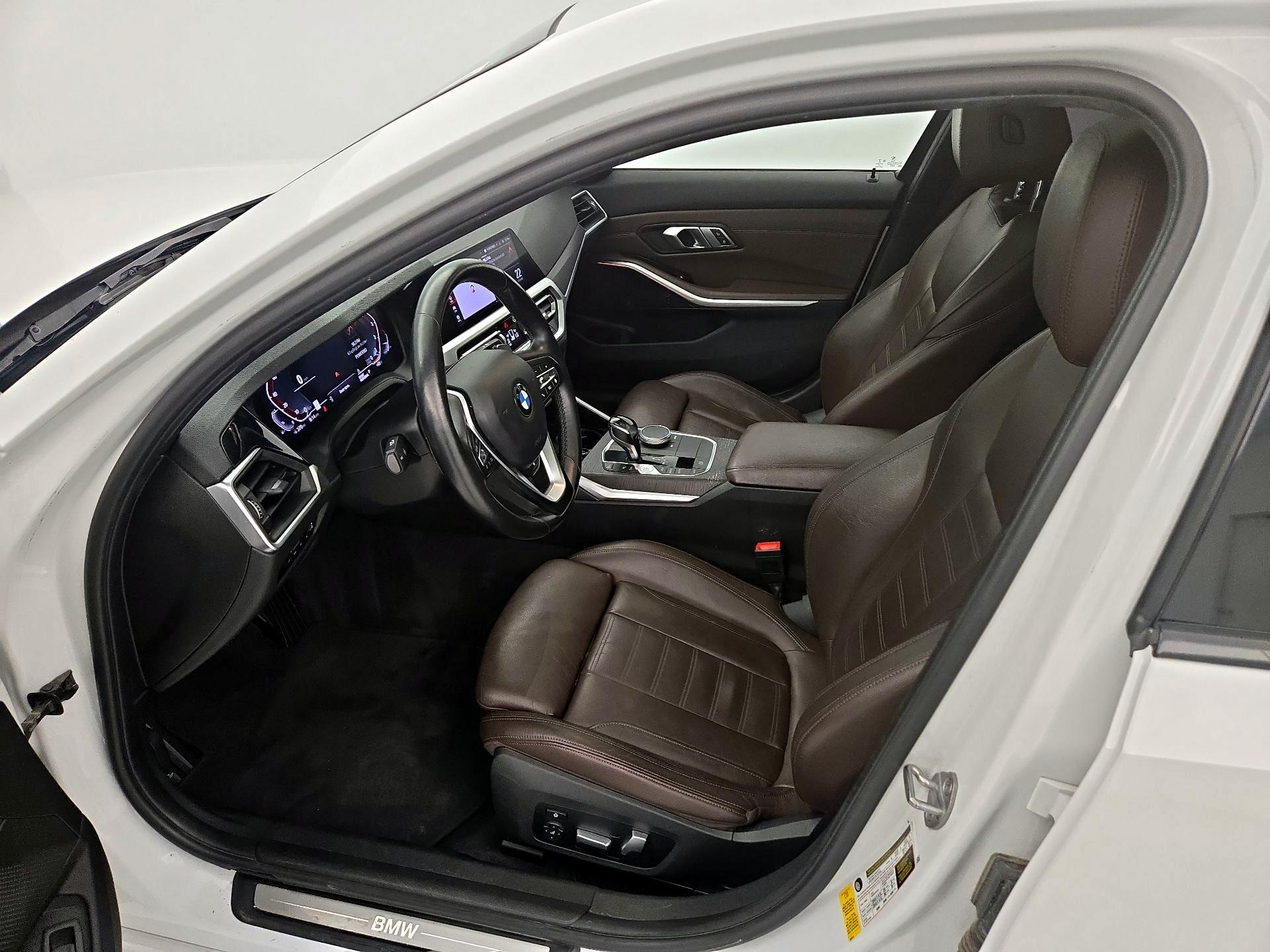 Thumbnail: 2020 BMW 3 Series - 11