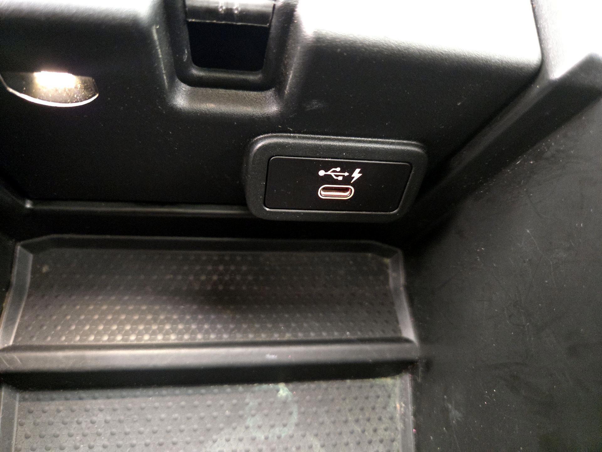 Thumbnail: 2020 BMW 3 Series - 19