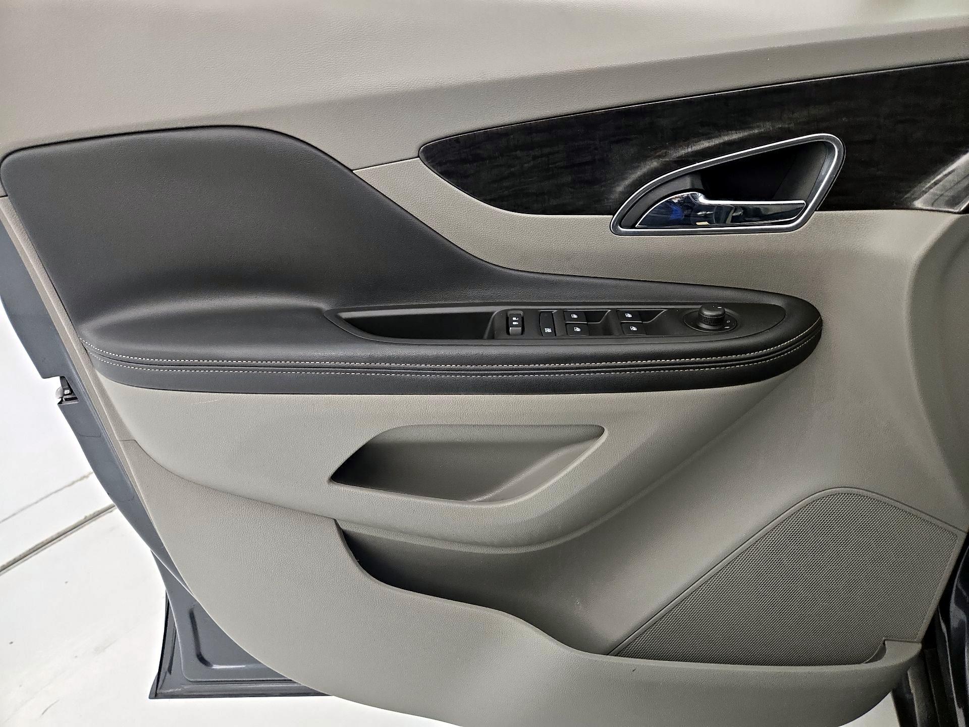 Thumbnail: 2016 Buick Encore - 12