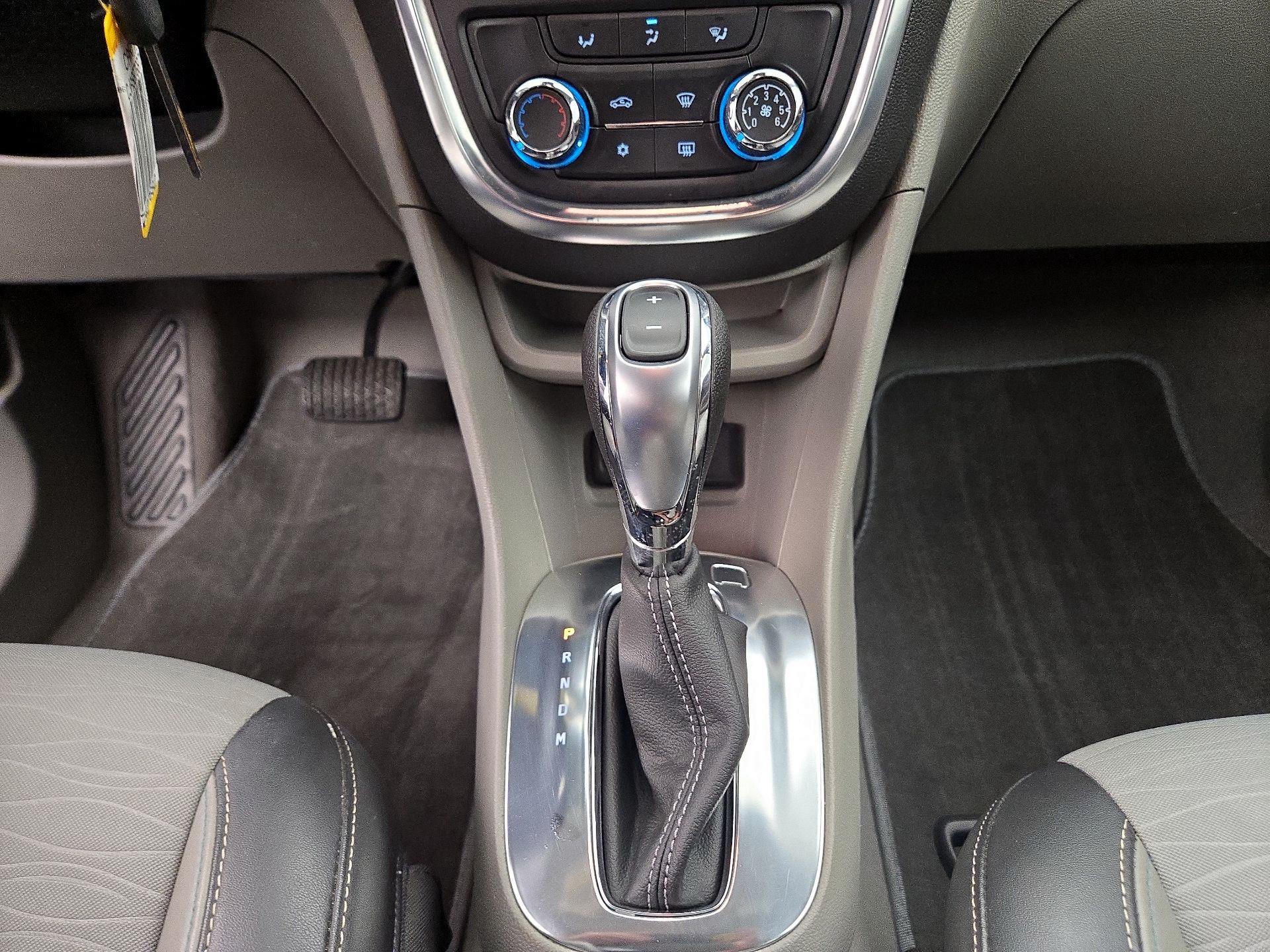 Thumbnail: 2016 Buick Encore - 17