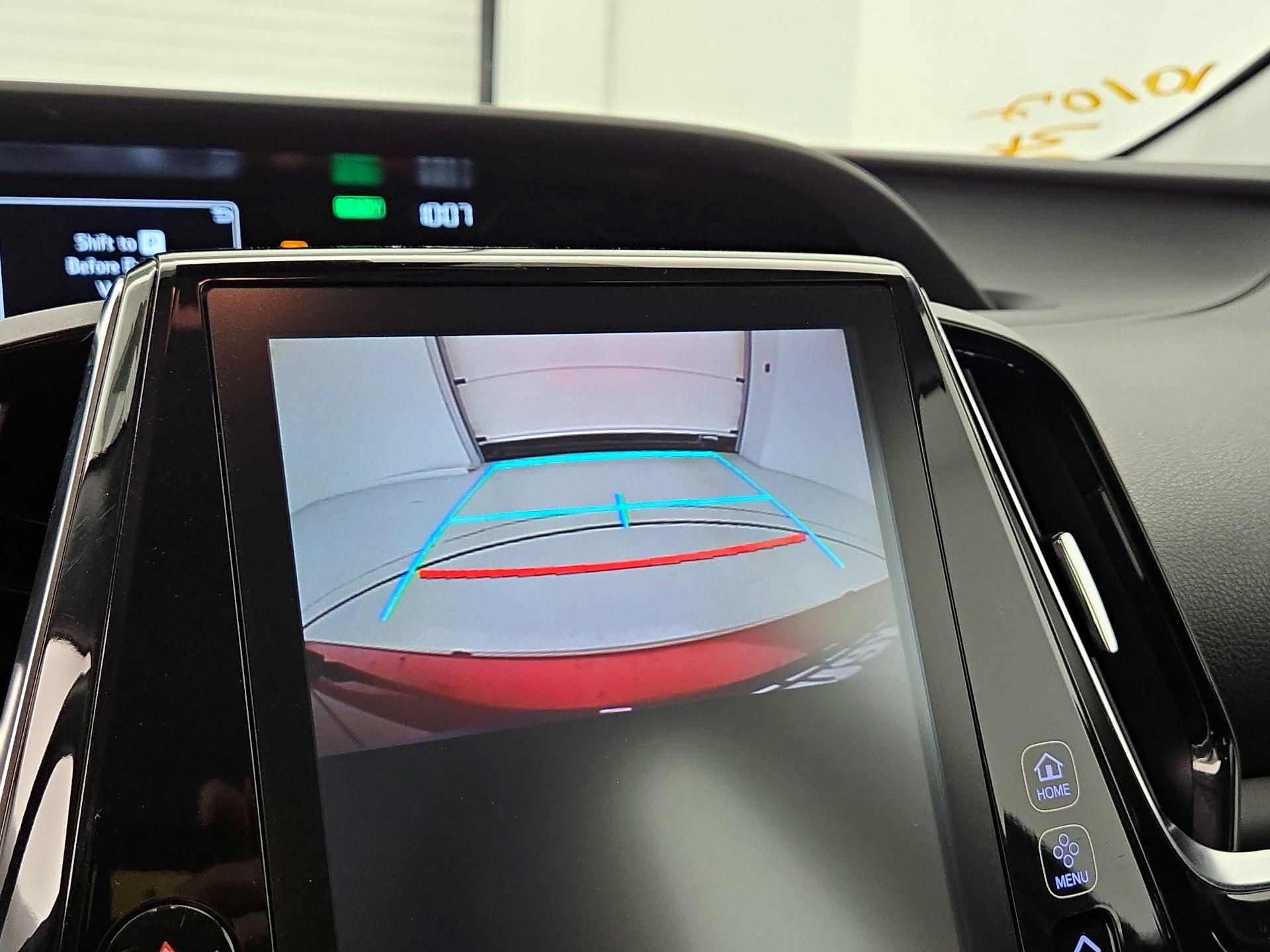 Thumbnail: 2018 Toyota Prius Prime - 15