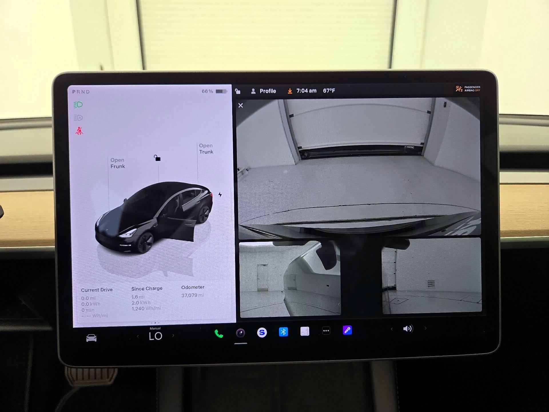 Thumbnail: 2022 Tesla Model 3 - 14