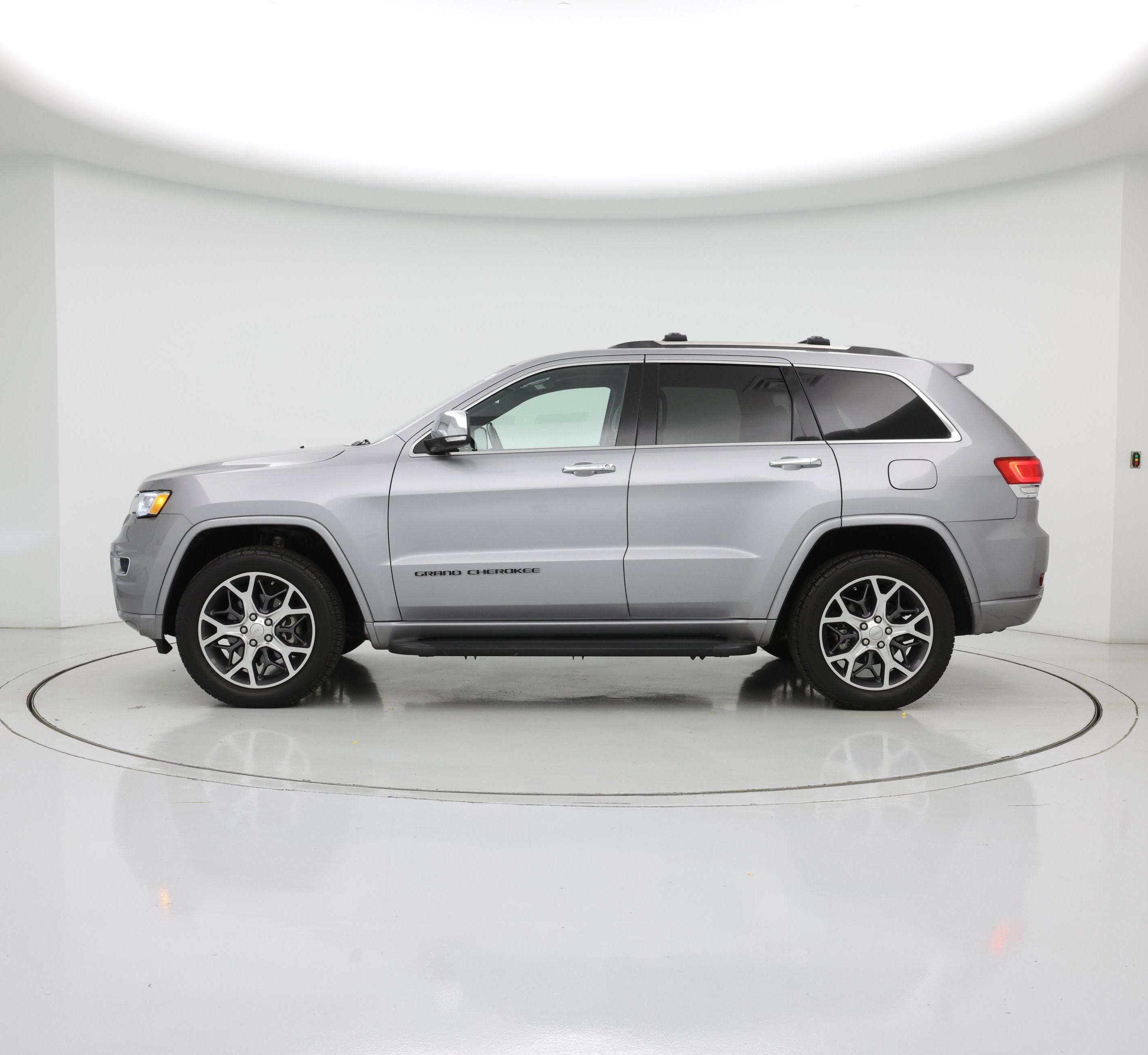 Thumbnail: 2020 Jeep Grand Cherokee - 3