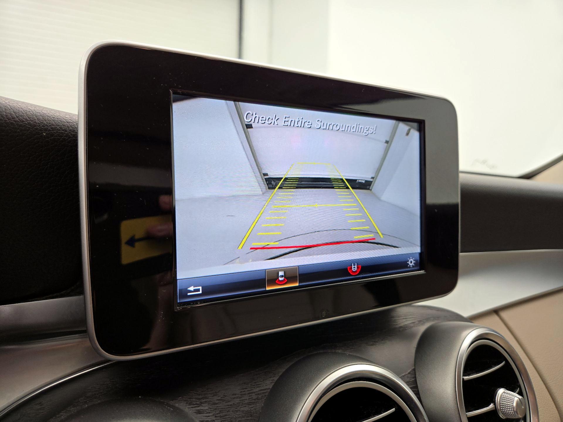 Thumbnail: 2017 Mercedes-Benz C-Class - 14