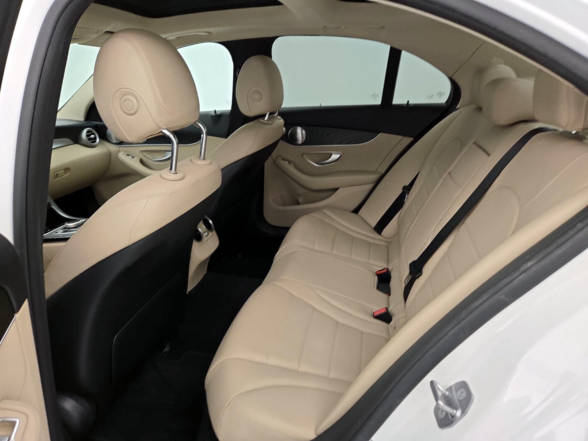 Thumbnail: 2017 Mercedes-Benz C-Class - 20