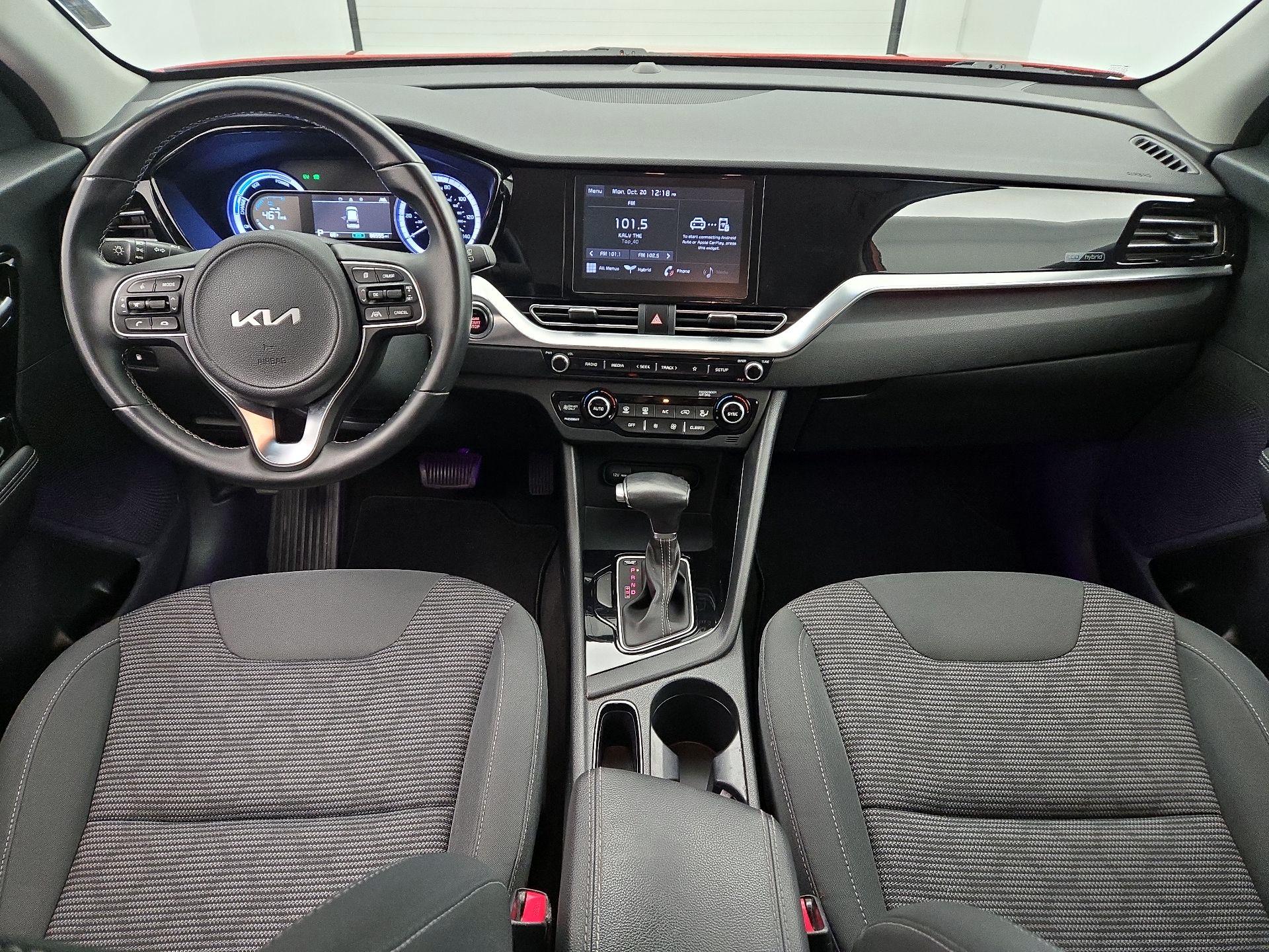 Thumbnail: 2022 Kia Niro - 9