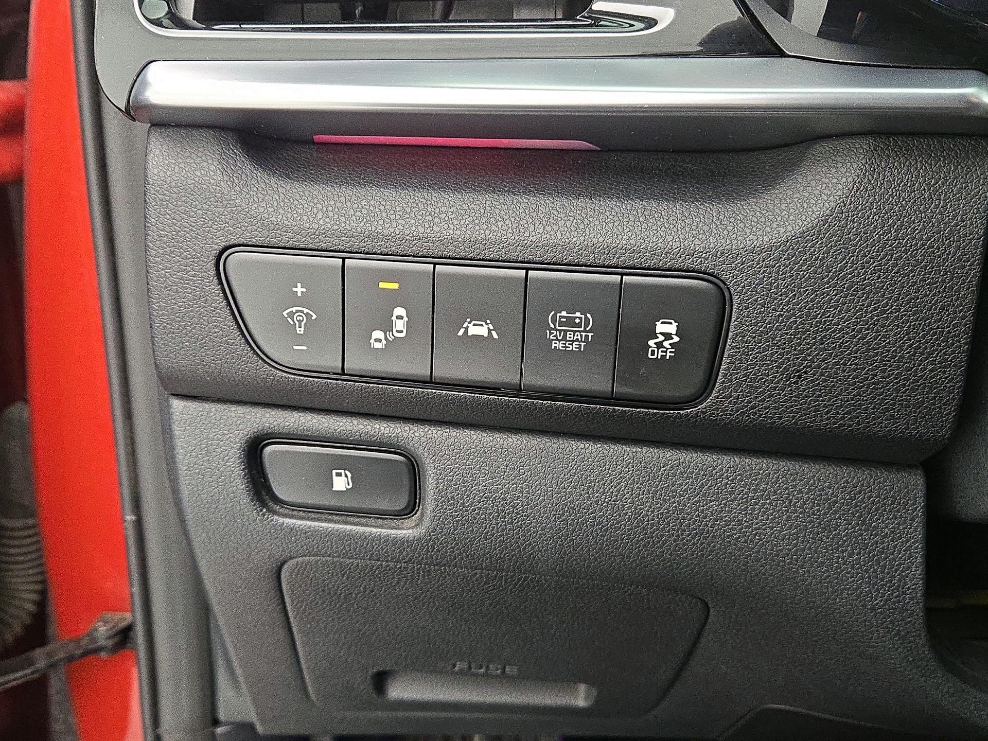 Thumbnail: 2022 Kia Niro - 13