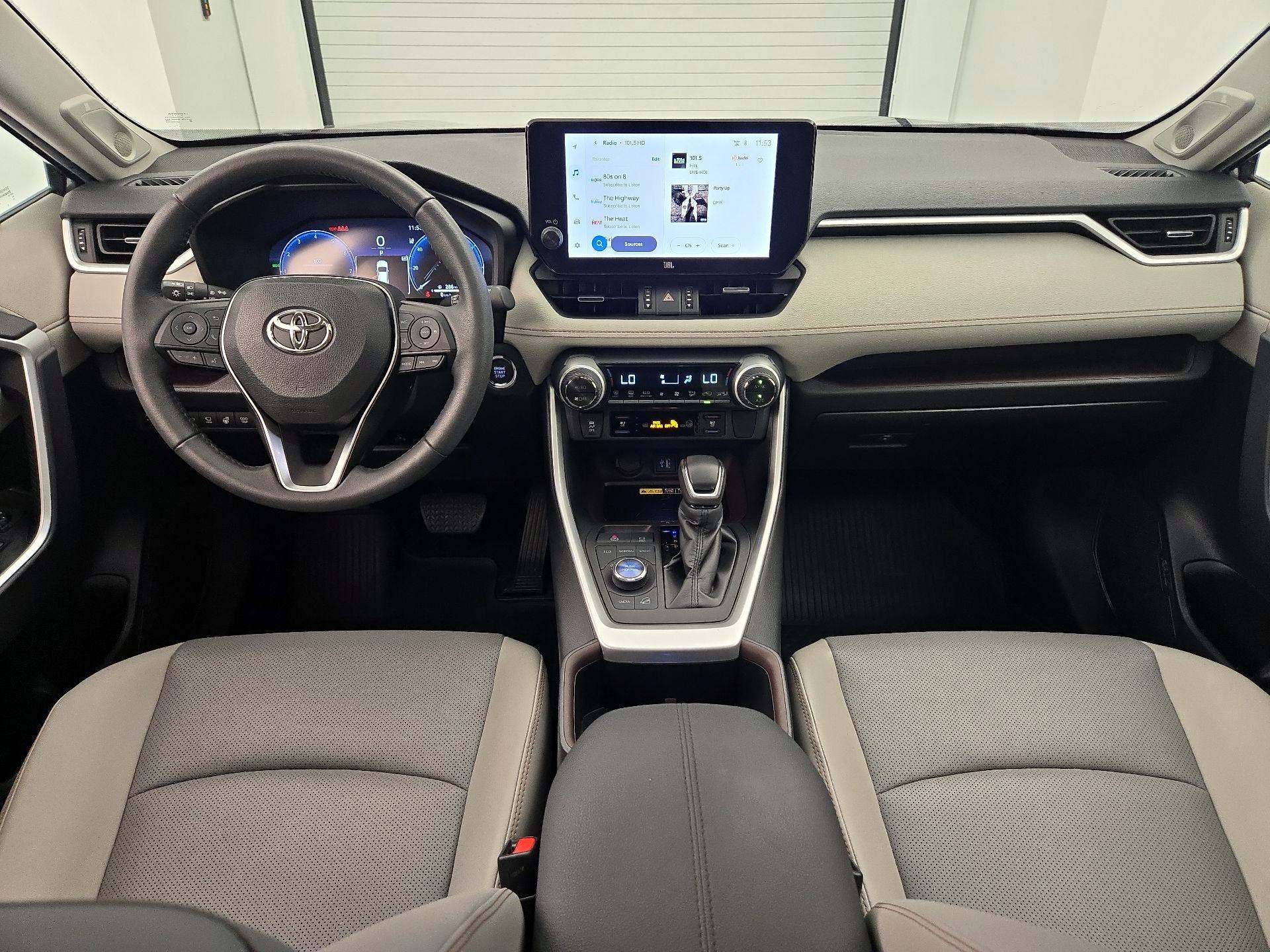 Thumbnail: 2023 Toyota RAV4 - 9