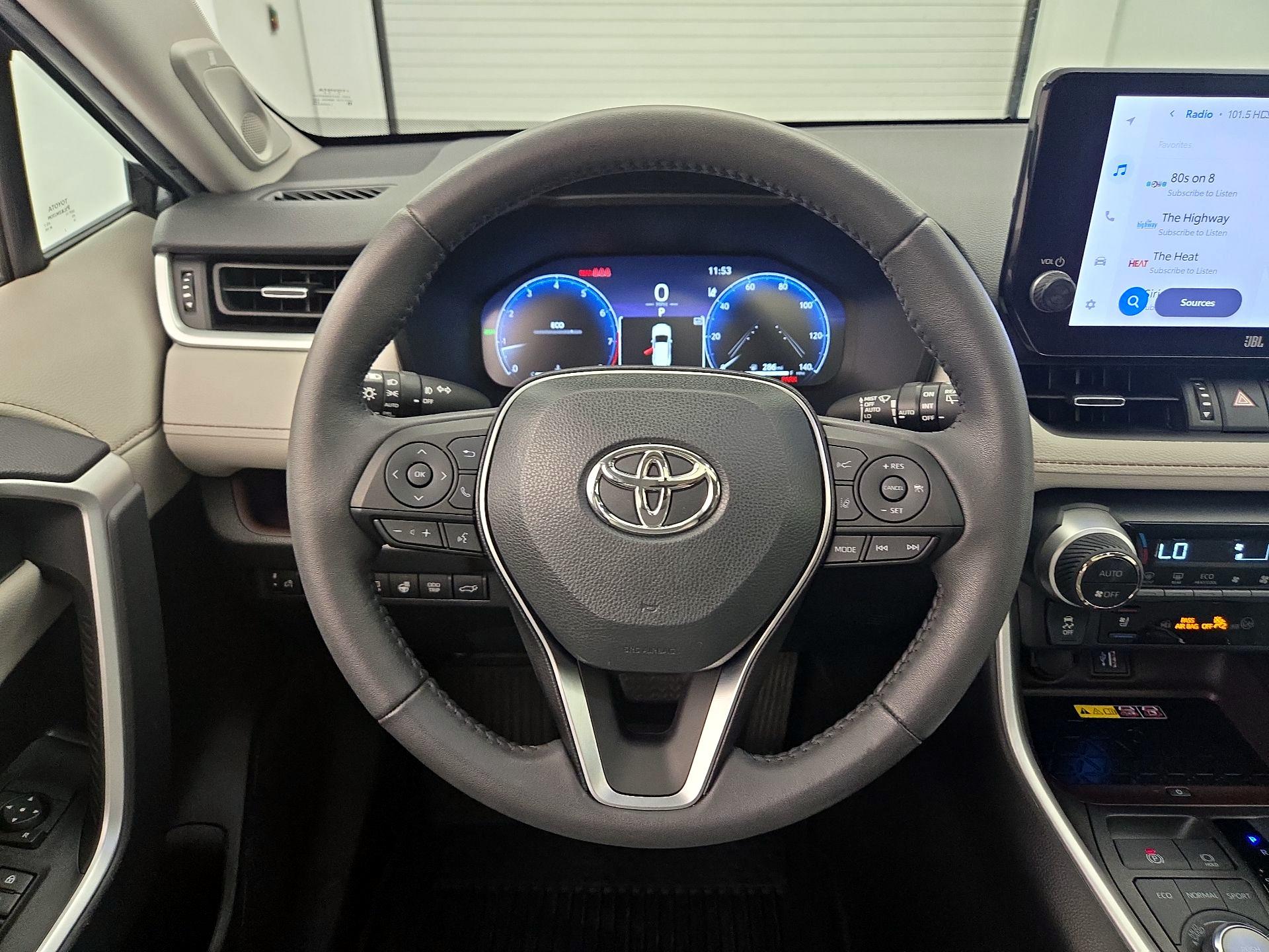 Thumbnail: 2023 Toyota RAV4 - 10