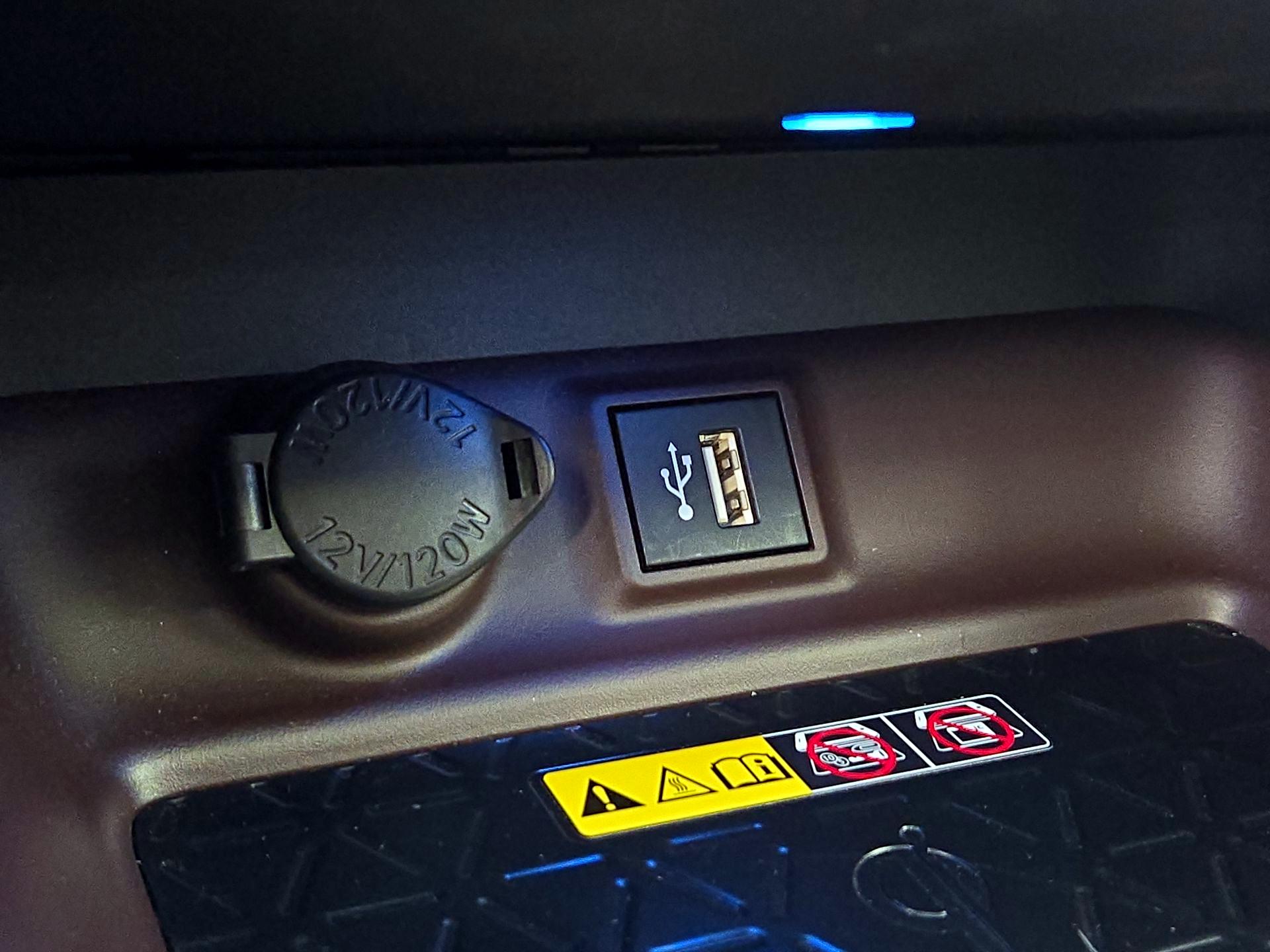 Thumbnail: 2023 Toyota RAV4 - 18