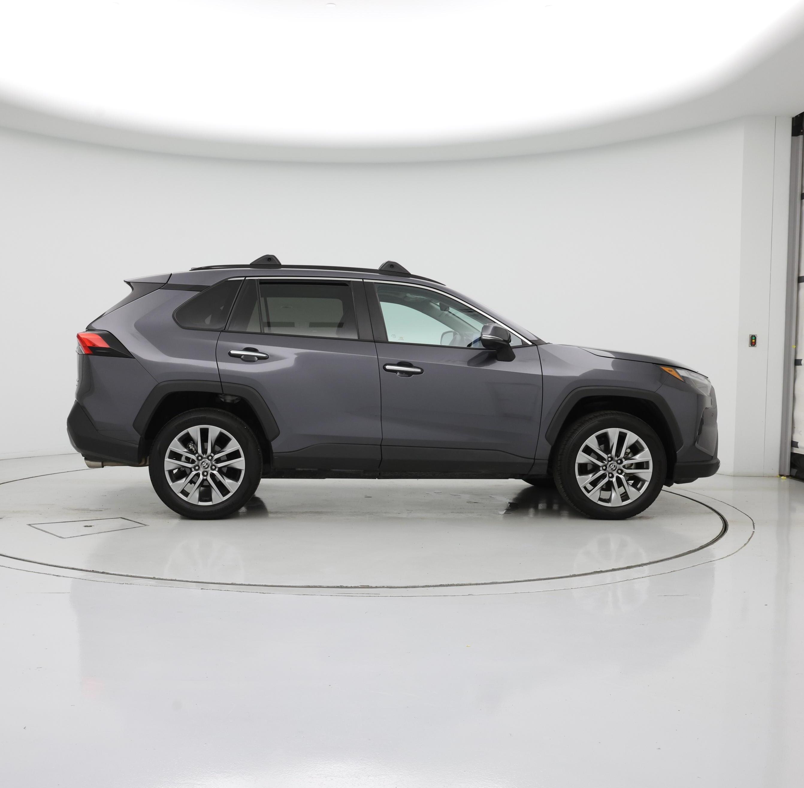 Thumbnail: 2023 Toyota RAV4 - 7