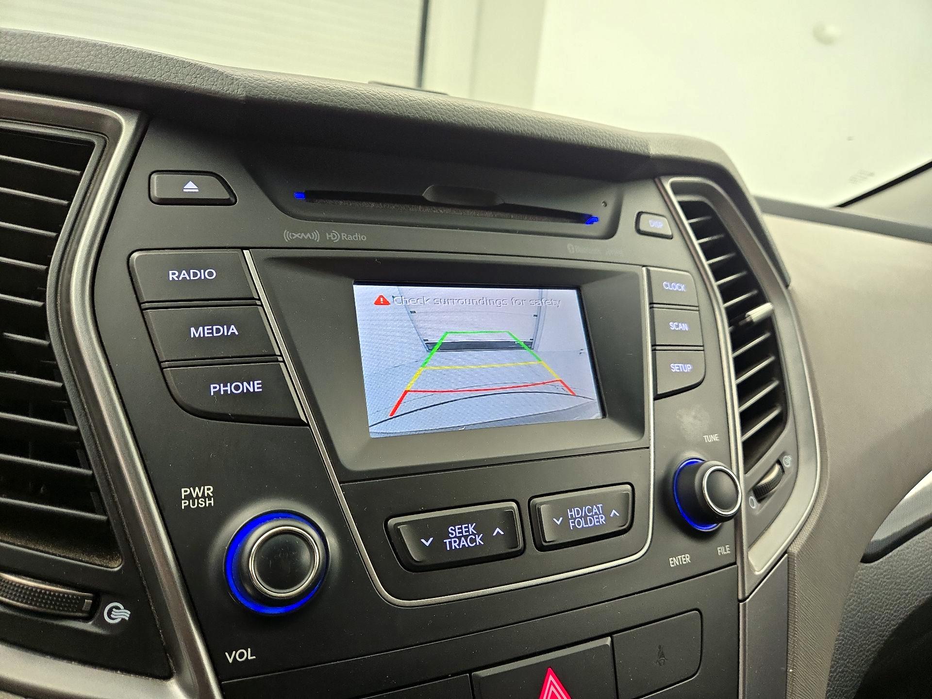 Thumbnail: 2016 Hyundai Santa Fe - 14