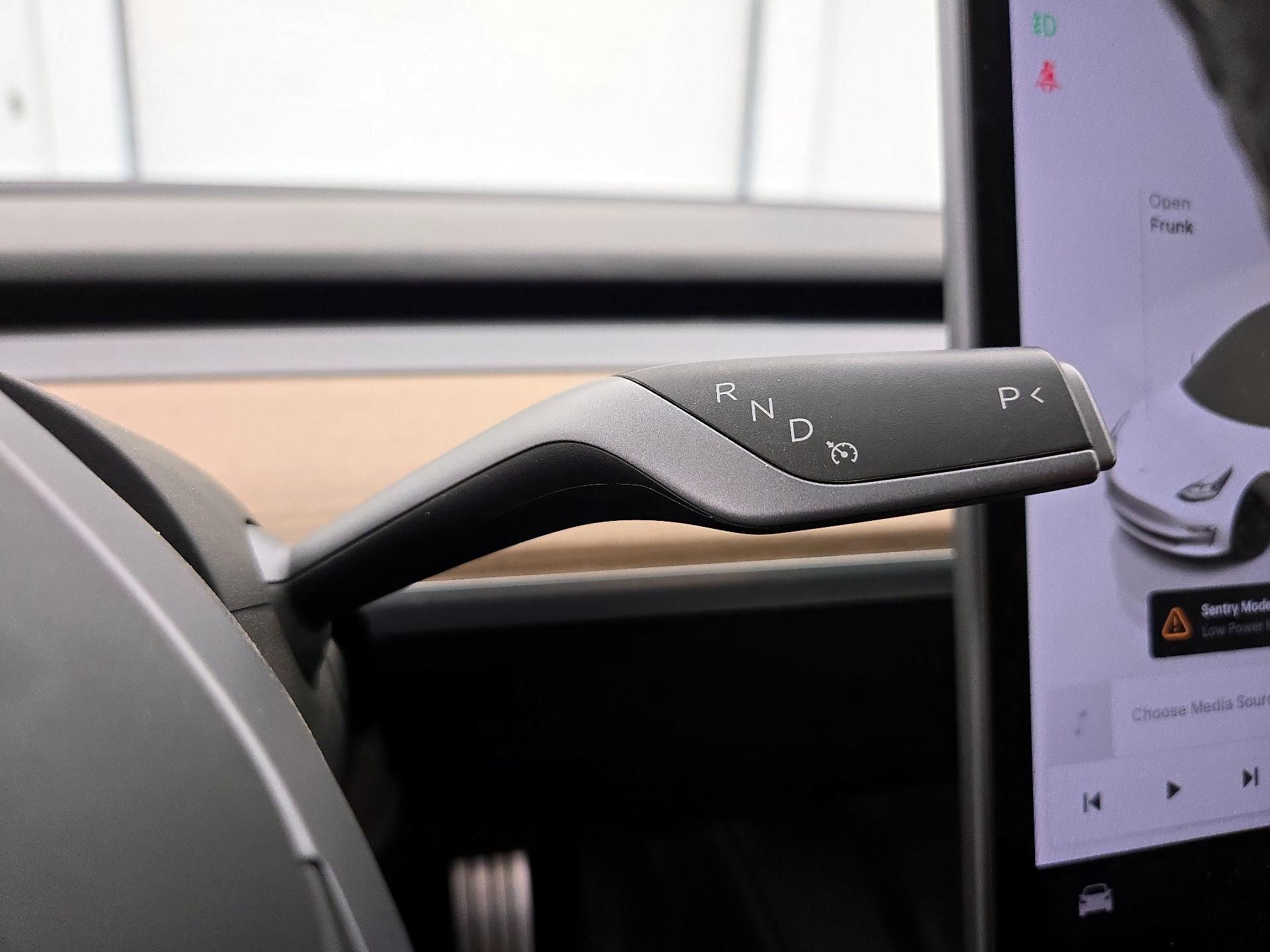 Thumbnail: 2023 Tesla Model 3 - 17