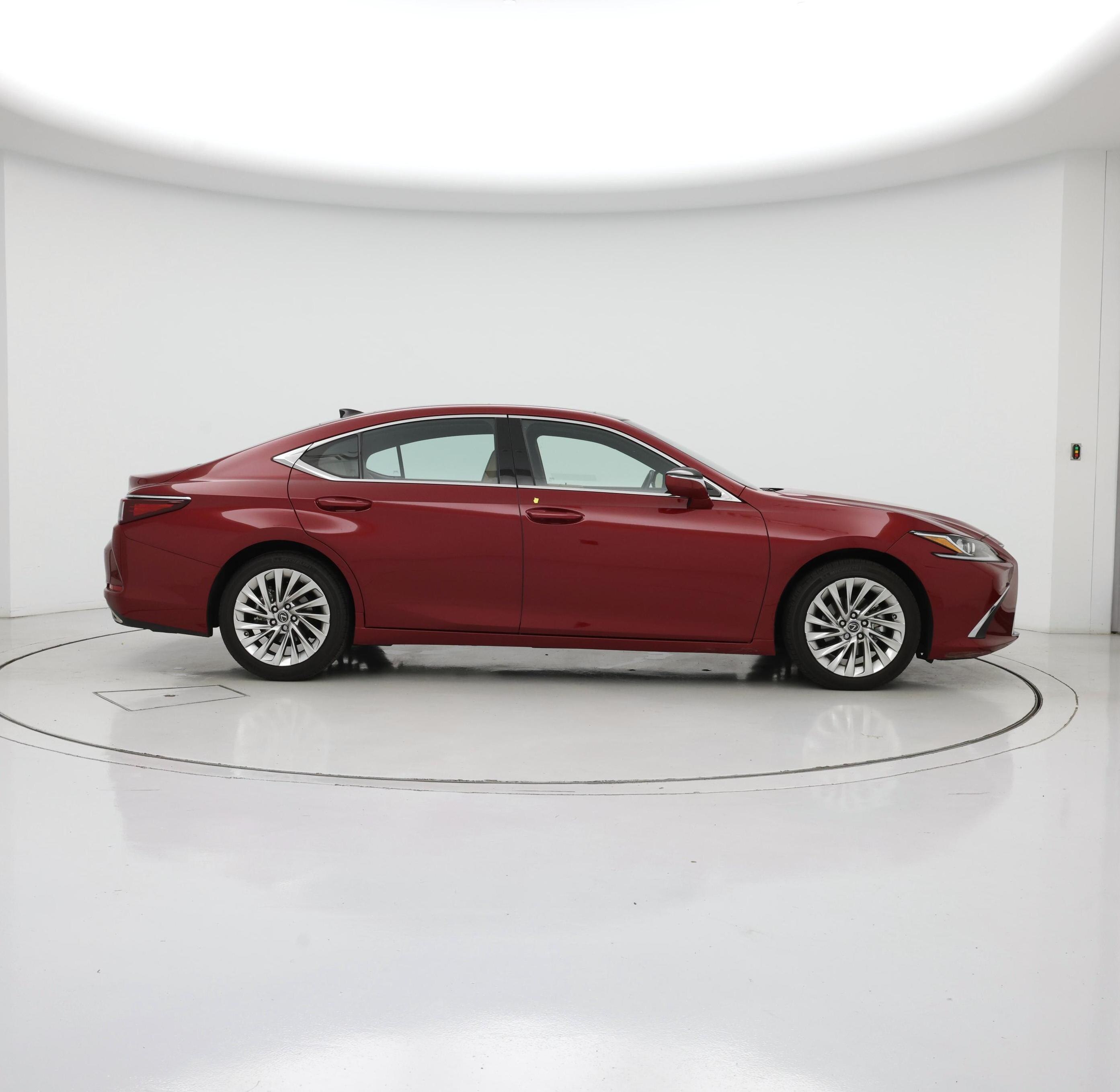 Thumbnail: 2020 Lexus ES - 7