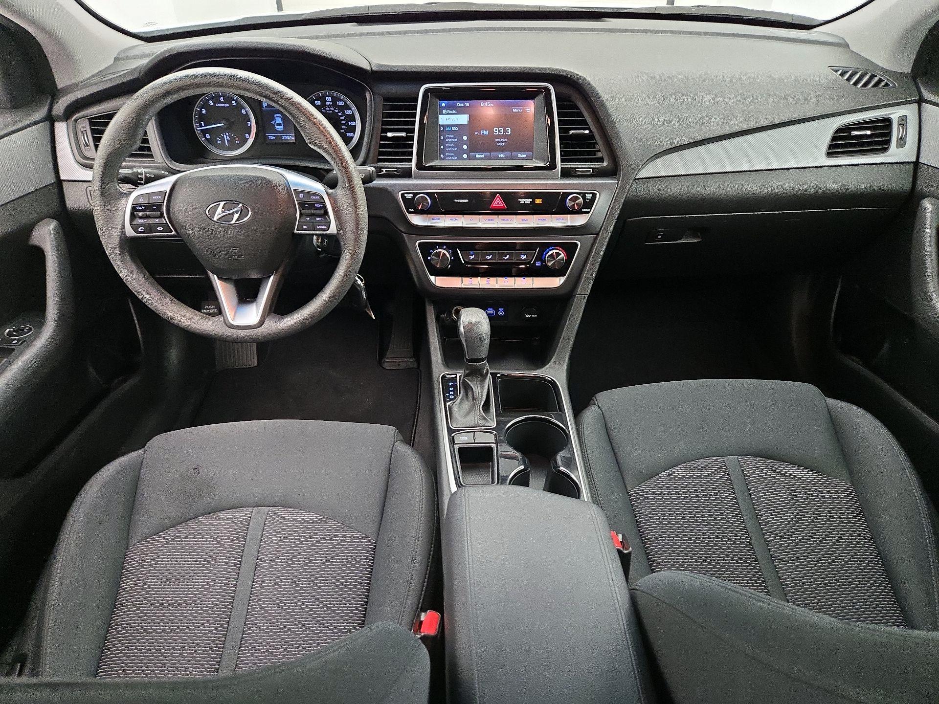 Thumbnail: 2019 Hyundai Sonata - 9