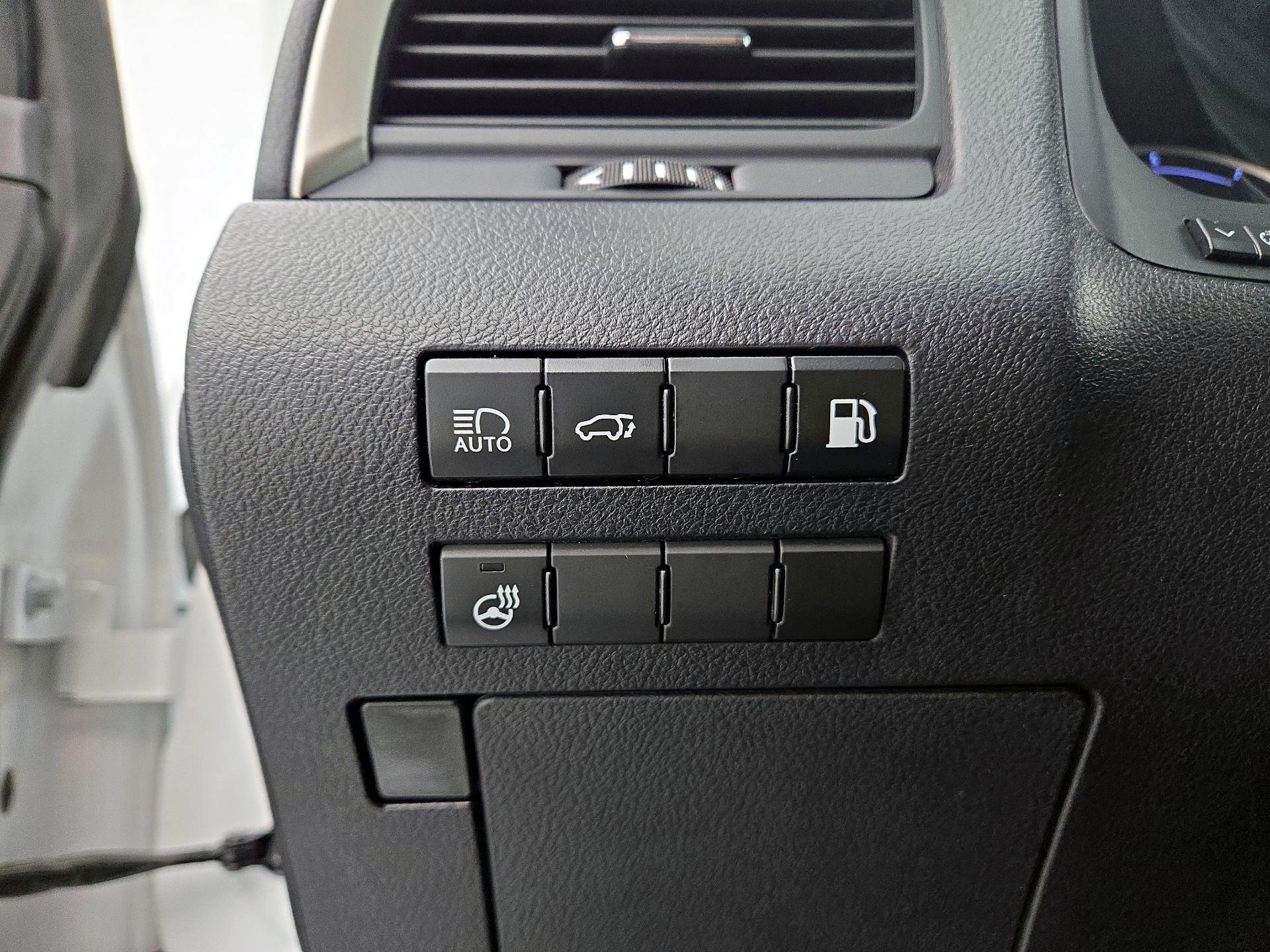 Thumbnail: 2019 Lexus RX - 13