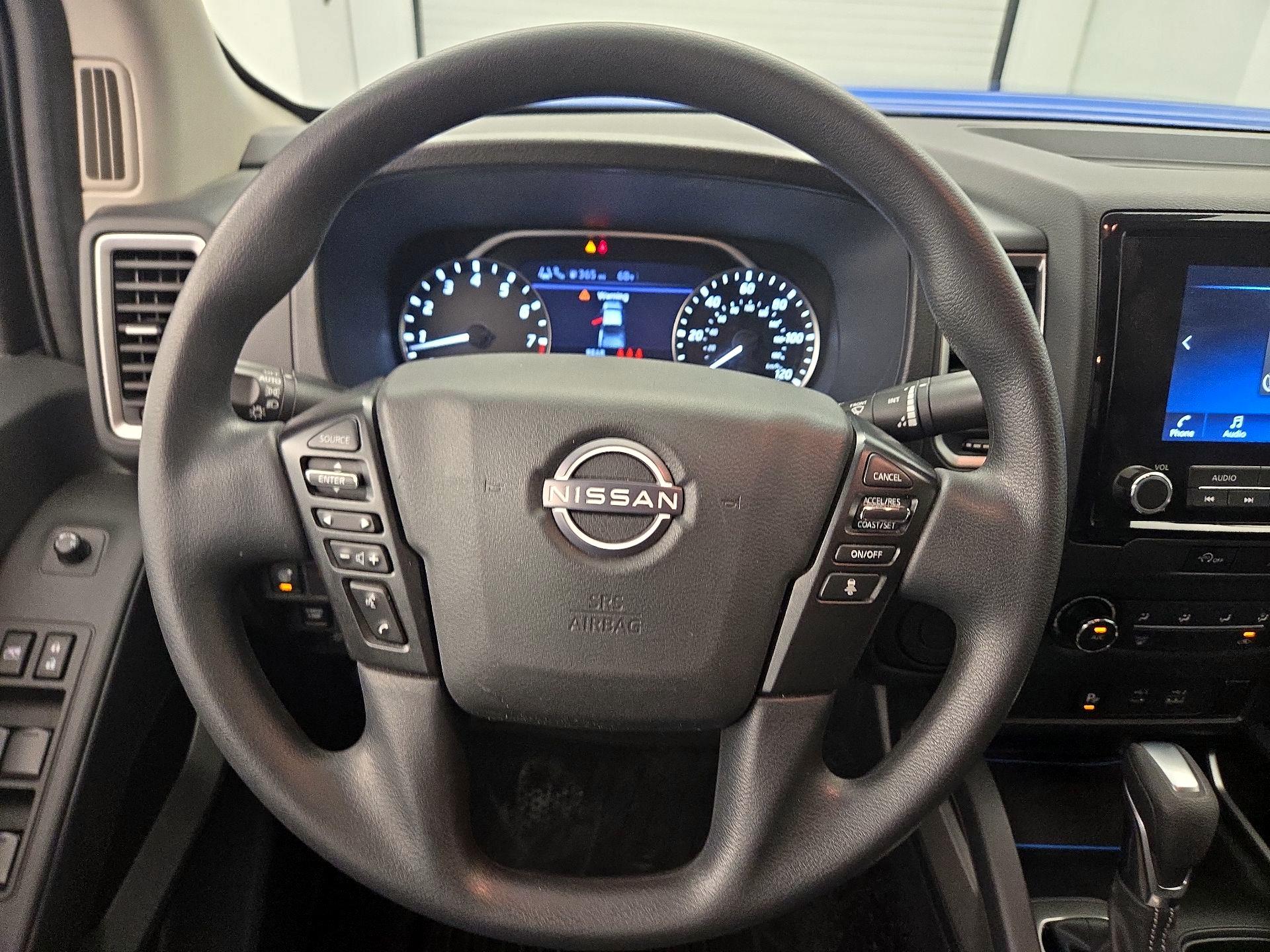 Thumbnail: 2024 Nissan Frontier - 10