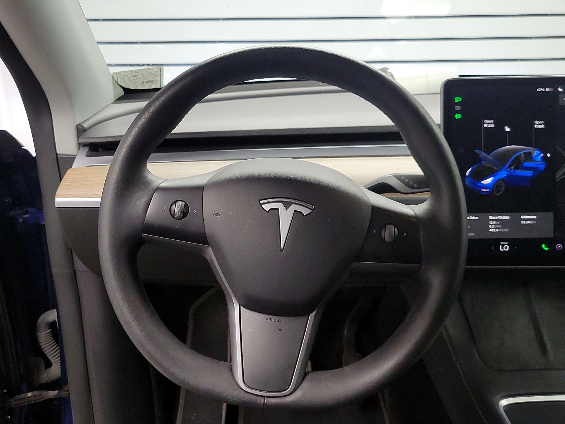 Thumbnail: 2021 Tesla Model Y - 10