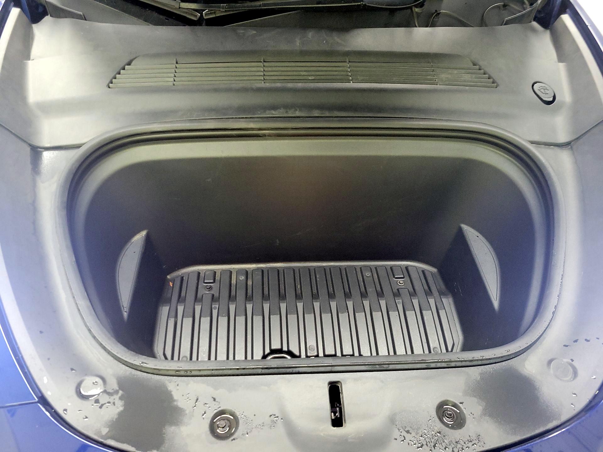 Thumbnail: 2021 Tesla Model Y - 19