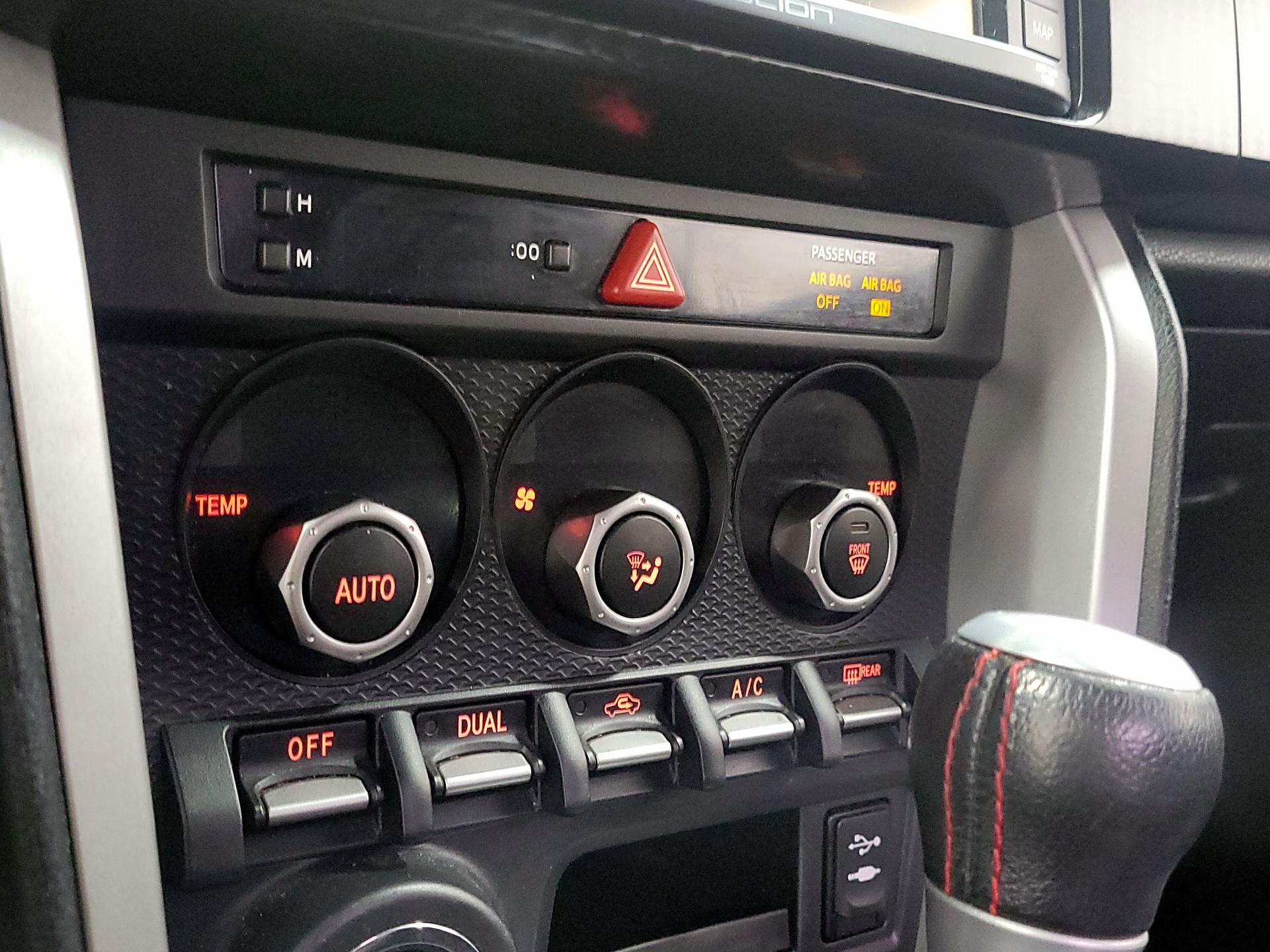 Thumbnail: 2014 Scion FR-S - 15