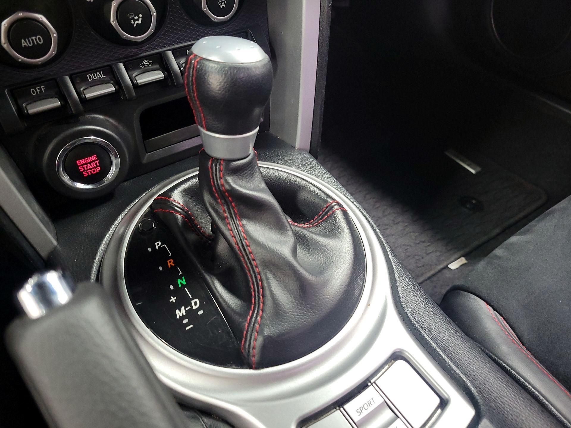 Thumbnail: 2014 Scion FR-S - 16