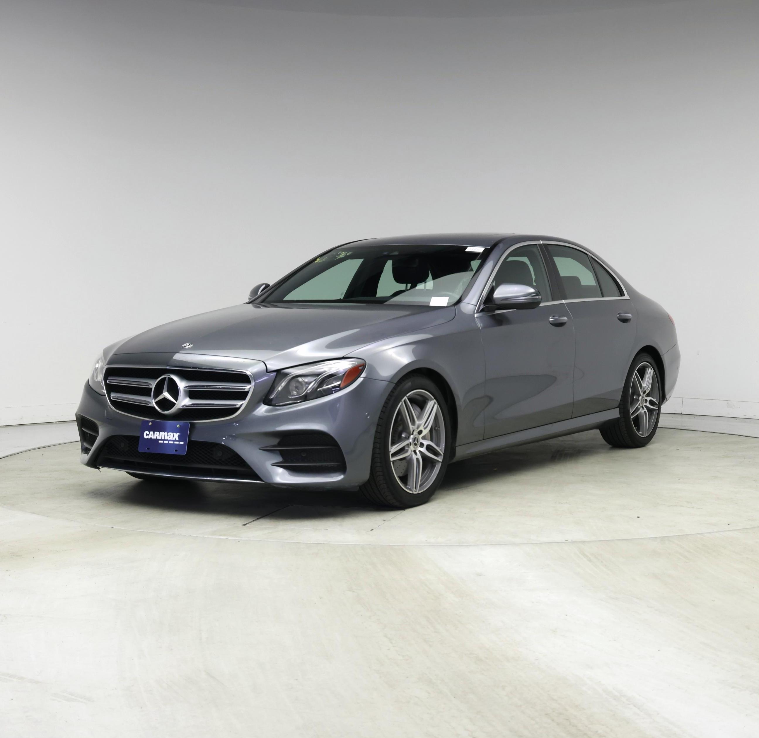 Thumbnail: 2018 Mercedes-Benz E-Class - 4