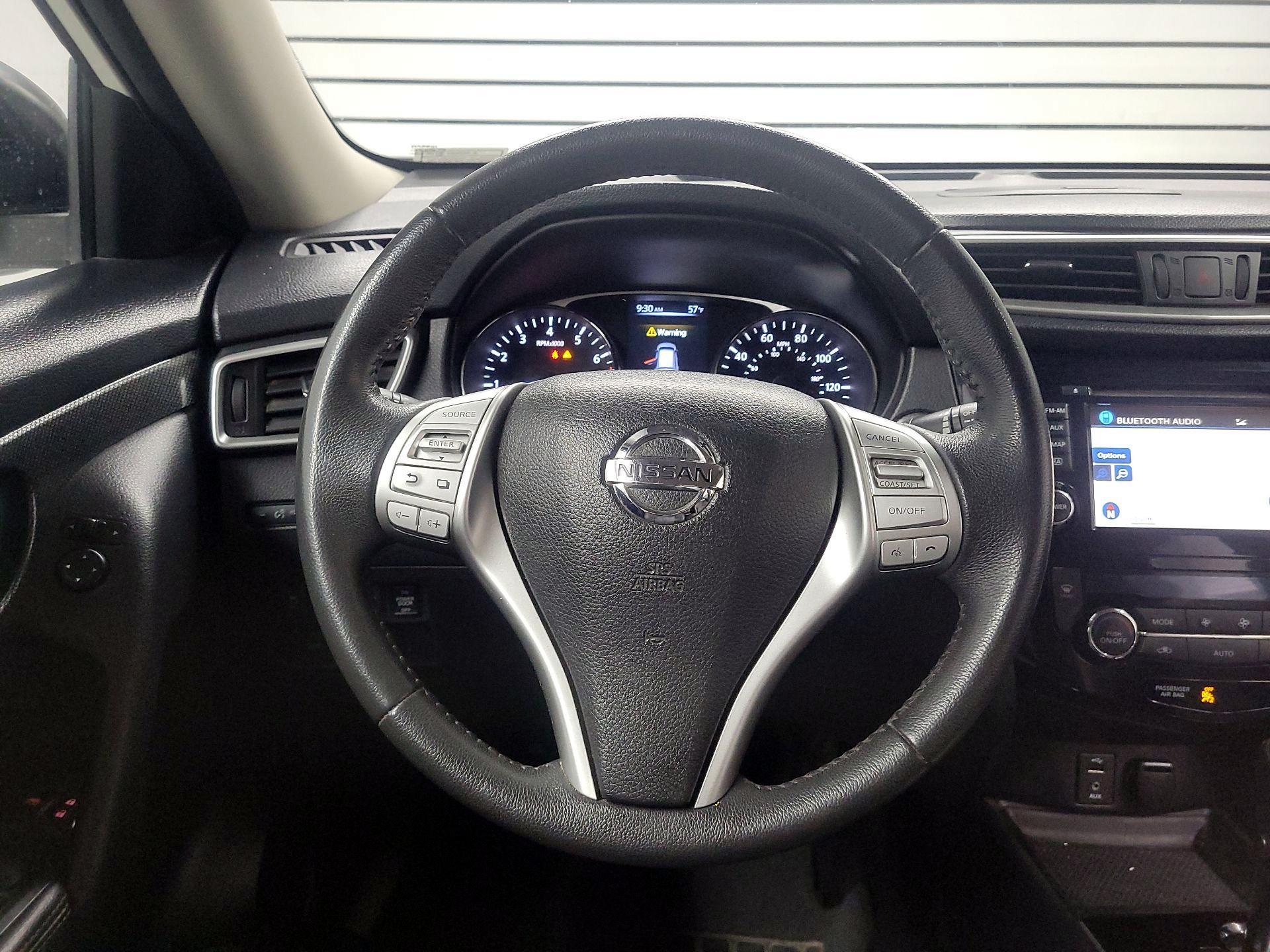 Thumbnail: 2016 Nissan Rogue - 10