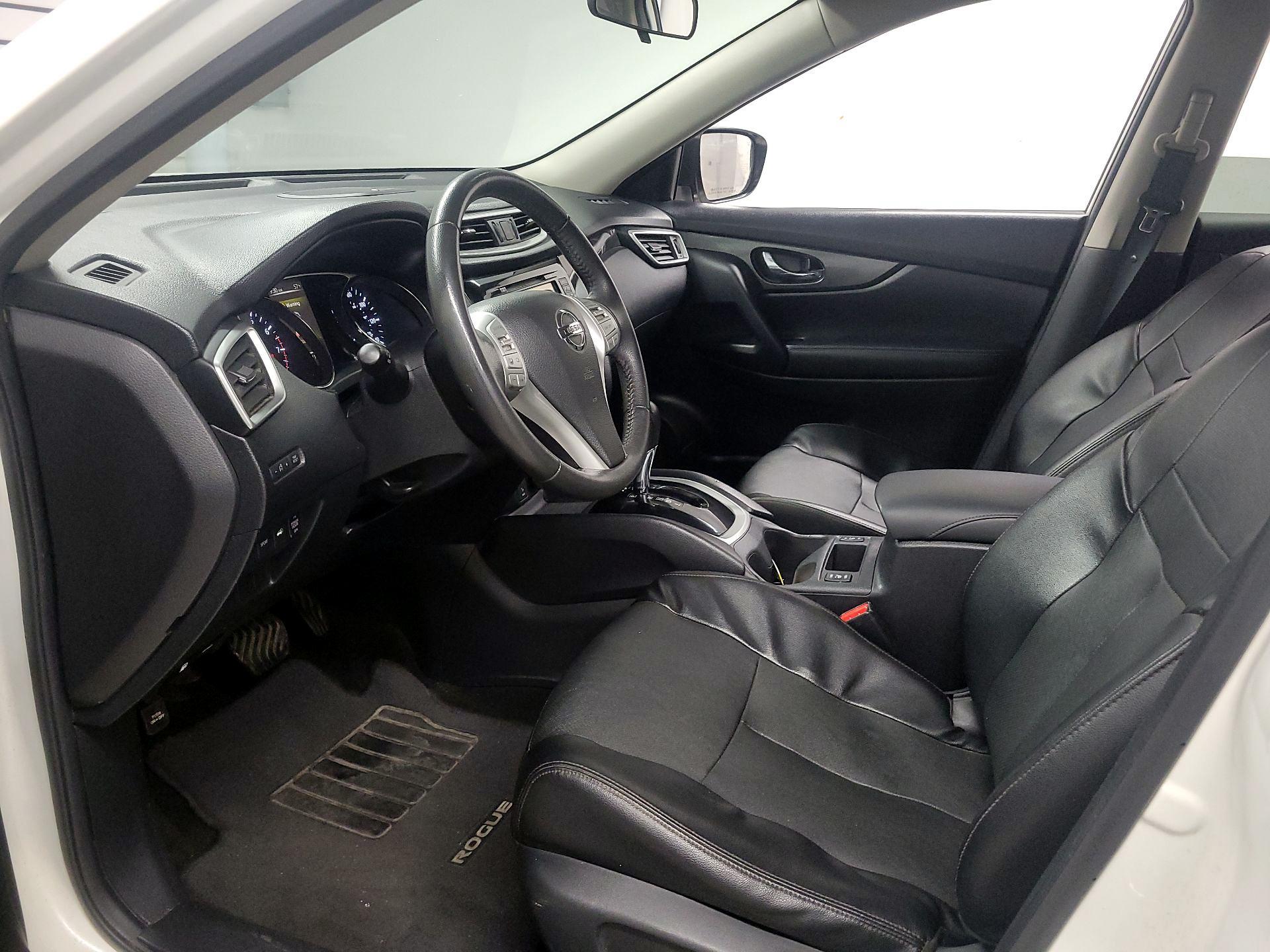 Thumbnail: 2016 Nissan Rogue - 11