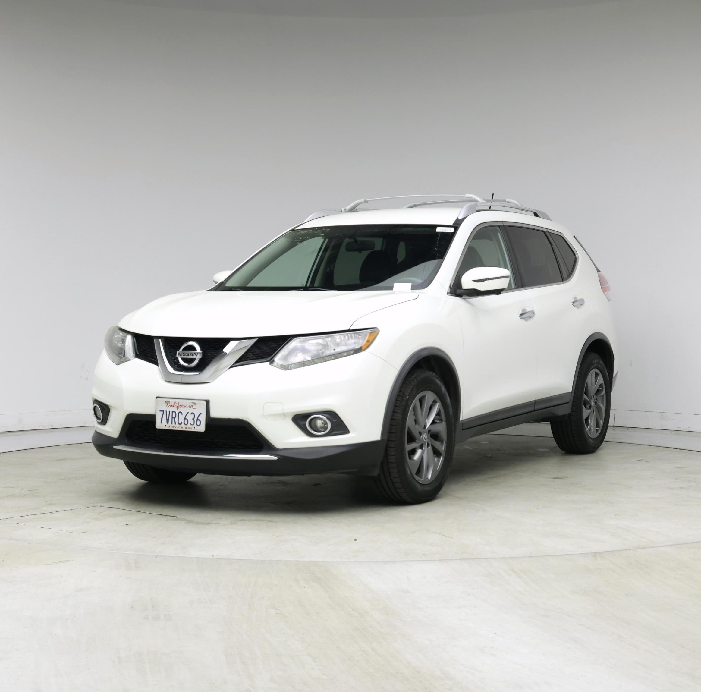 Thumbnail: 2016 Nissan Rogue - 4