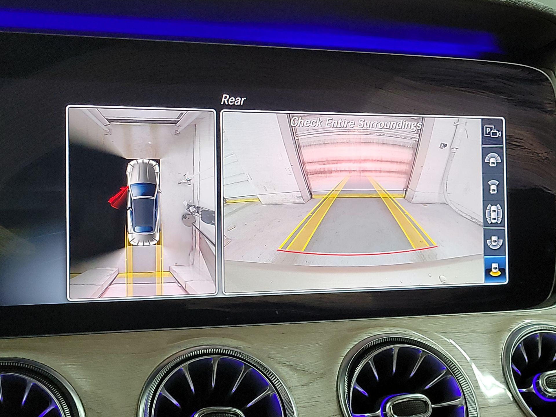 Thumbnail: 2020 Mercedes-Benz E-Class - 13