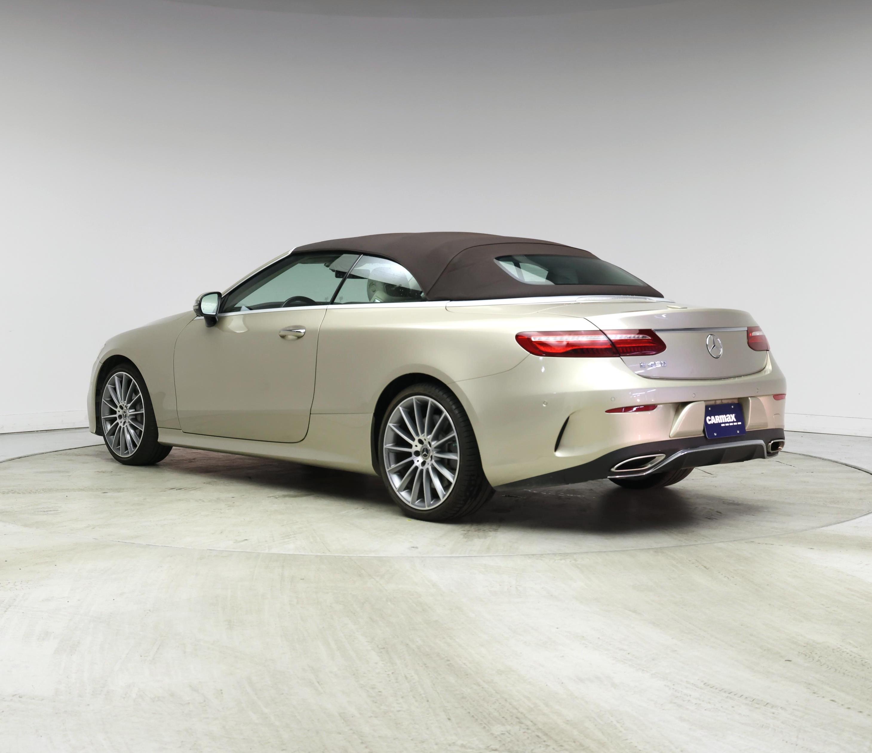 Thumbnail: 2020 Mercedes-Benz E-Class - 2