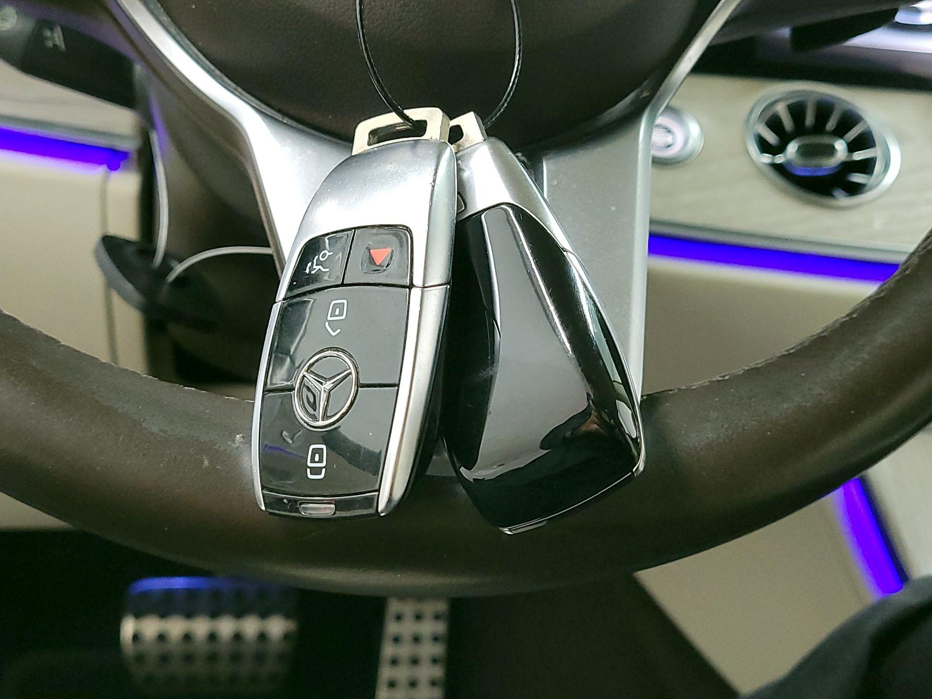 Thumbnail: 2020 Mercedes-Benz E-Class - 19