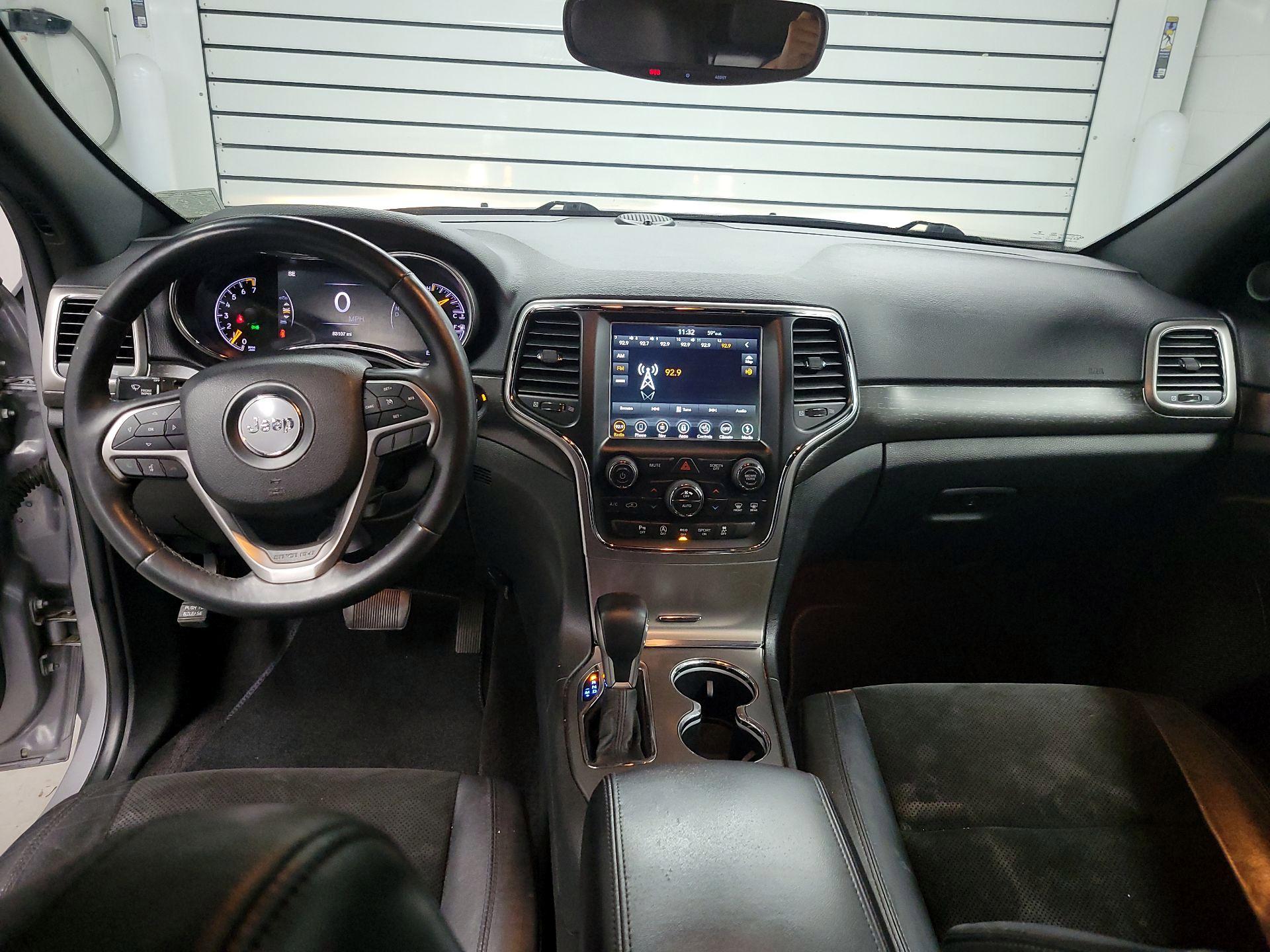 Thumbnail: 2018 Jeep Grand Cherokee - 9