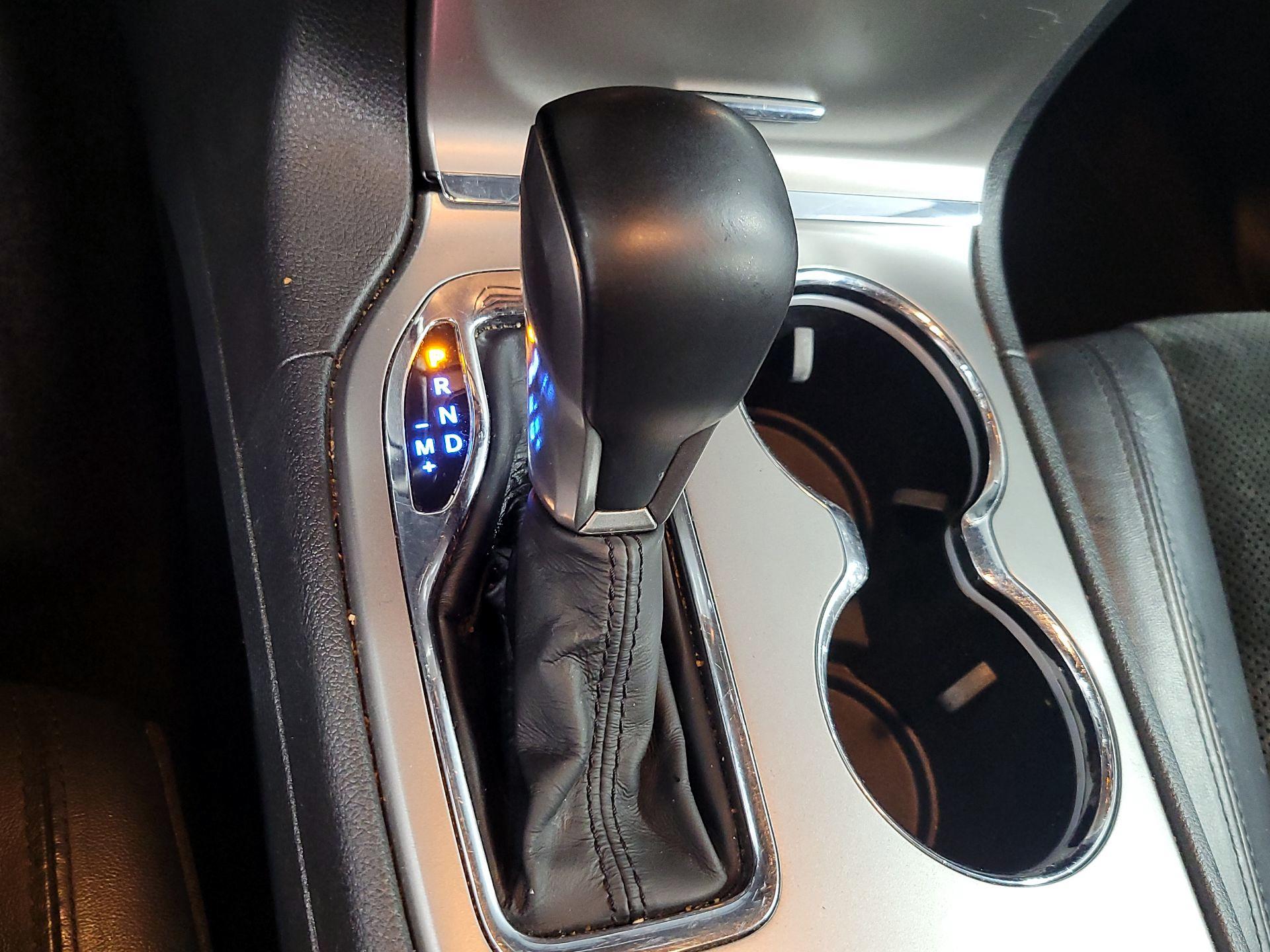 Thumbnail: 2018 Jeep Grand Cherokee - 15