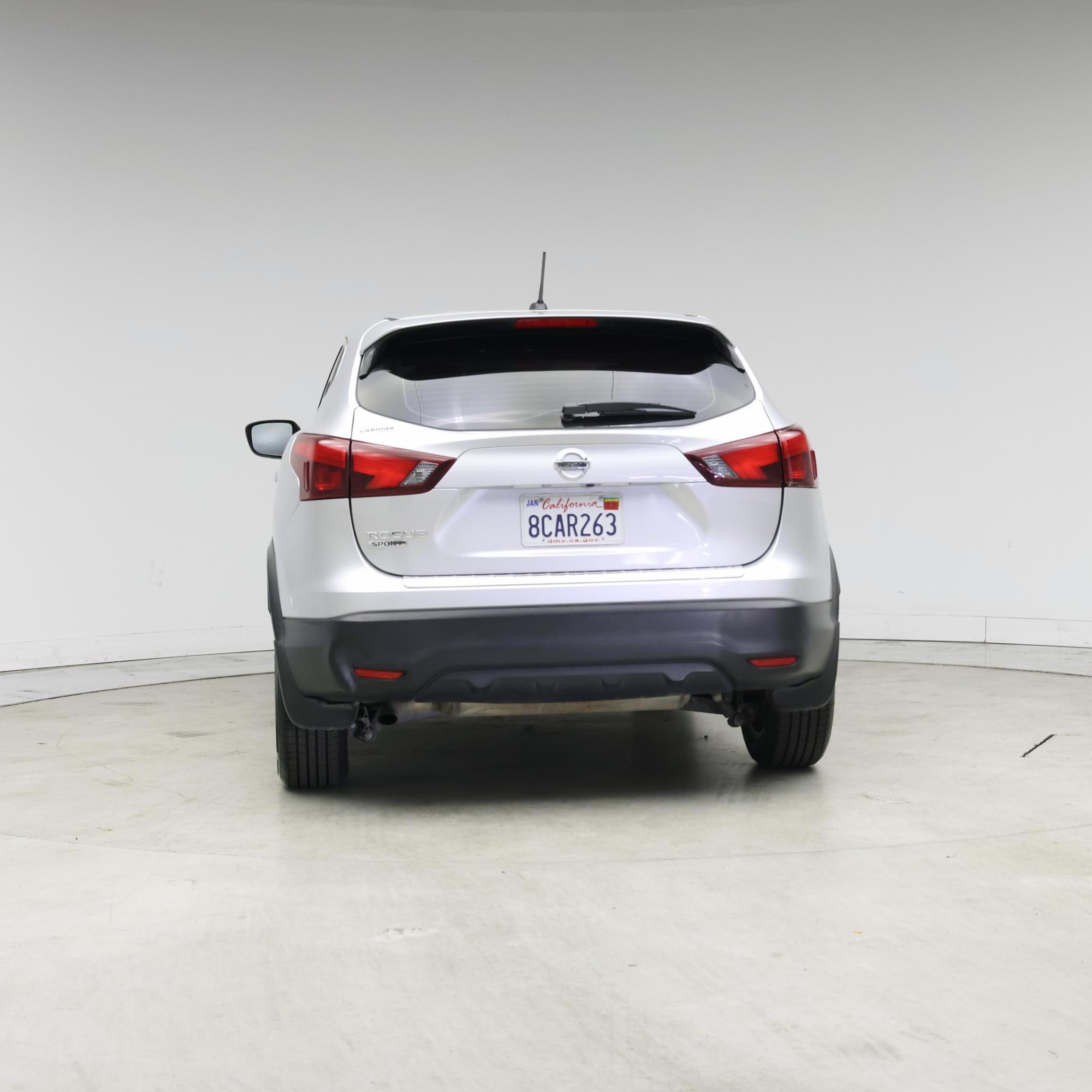 Thumbnail: 2017 Nissan Rogue Sport - 6