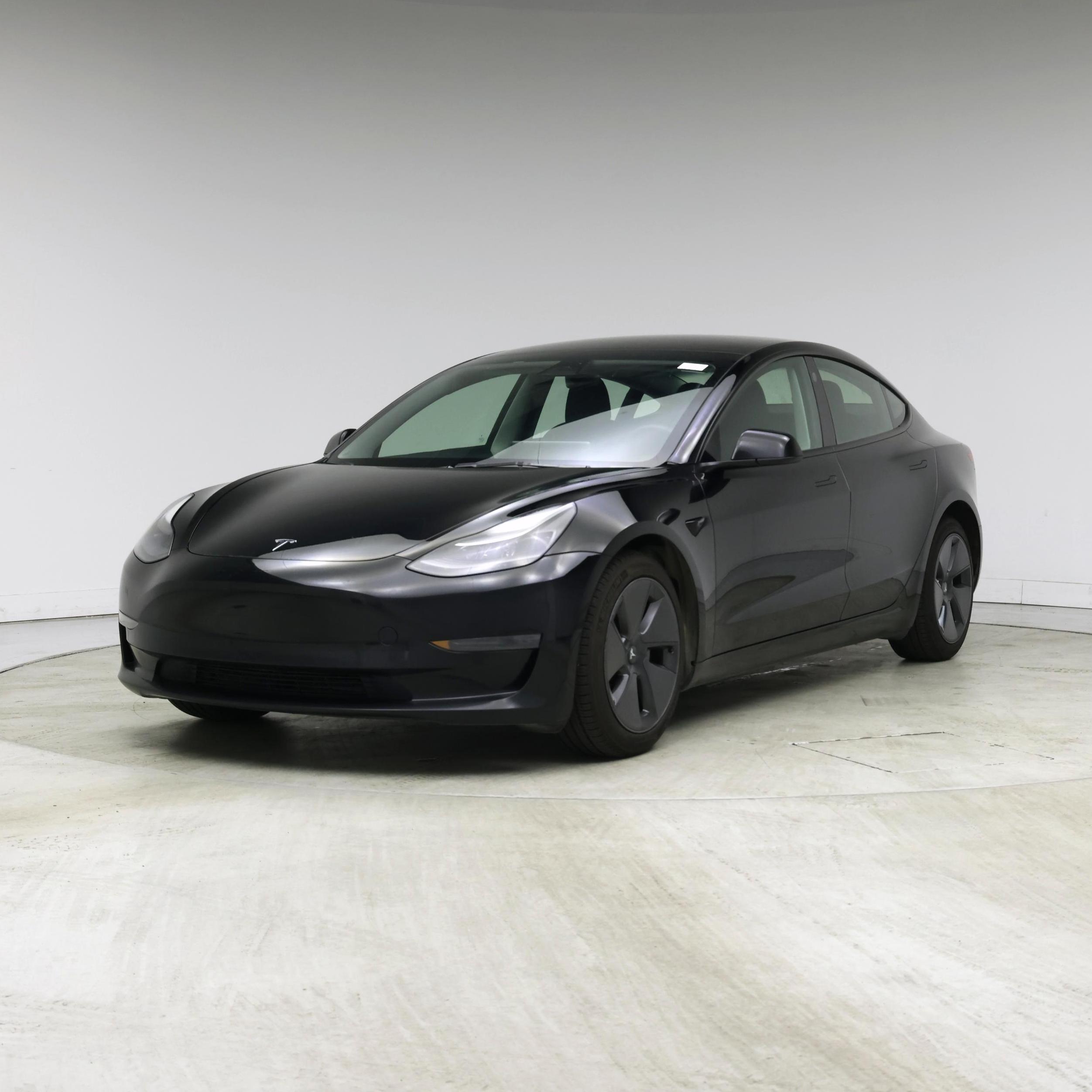 Thumbnail: 2023 Tesla Model 3 - 4